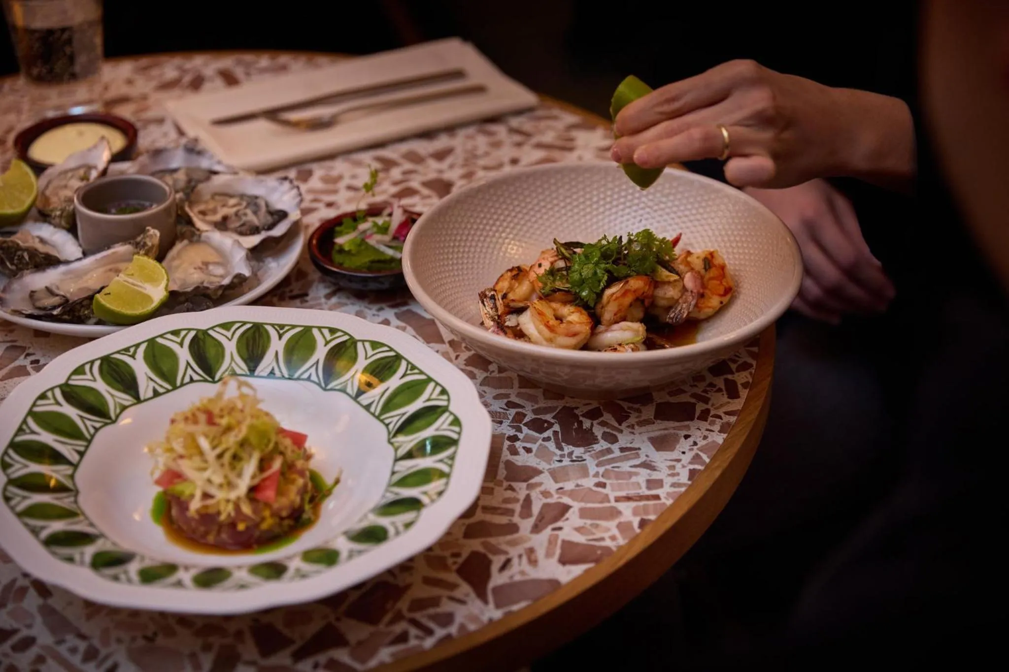 Restaurant/places to eat in Kimpton Main Frankfurt by IHG