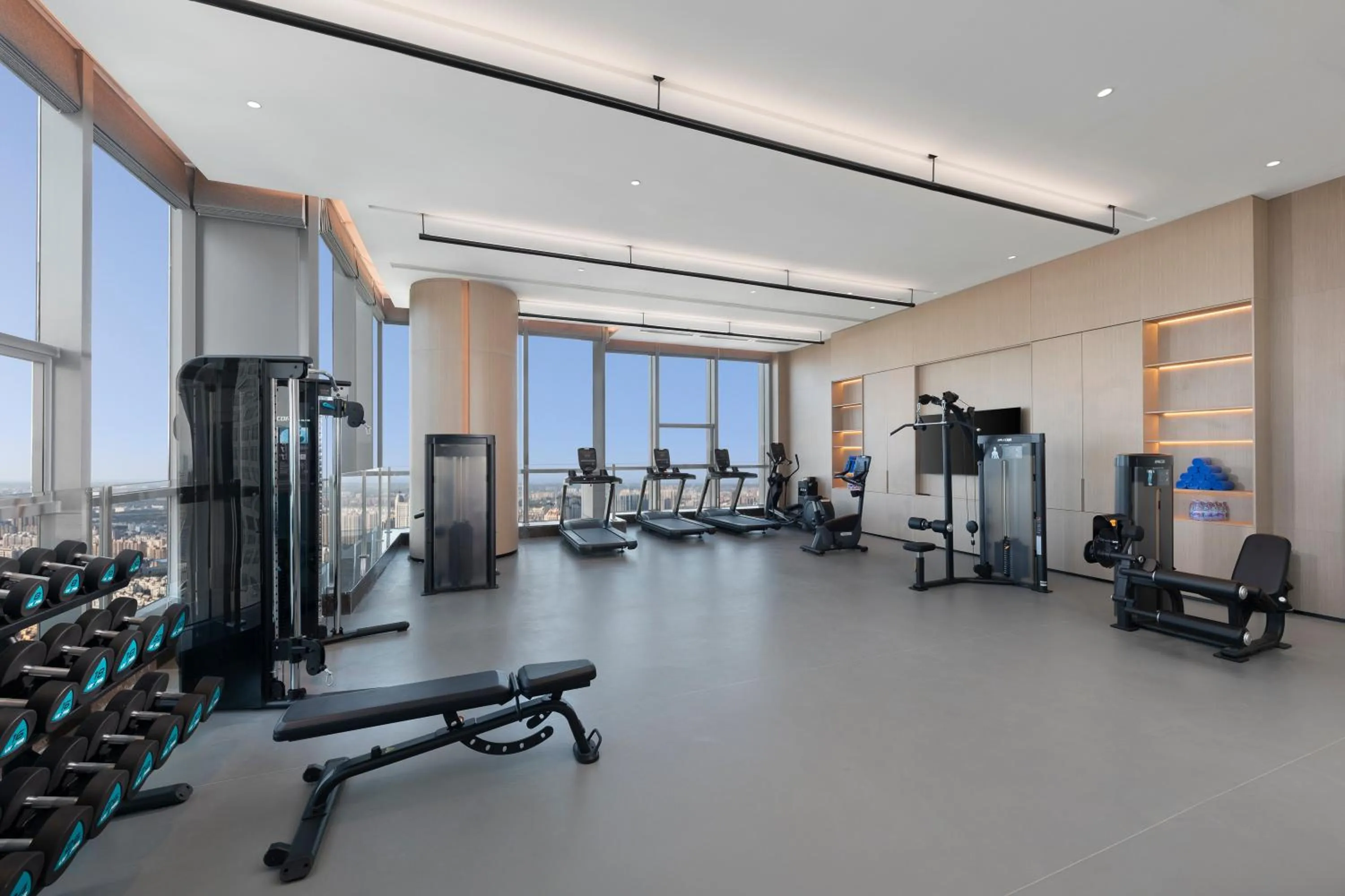 Fitness centre/facilities in Crowne Plaza Taizhou City Center by IHG