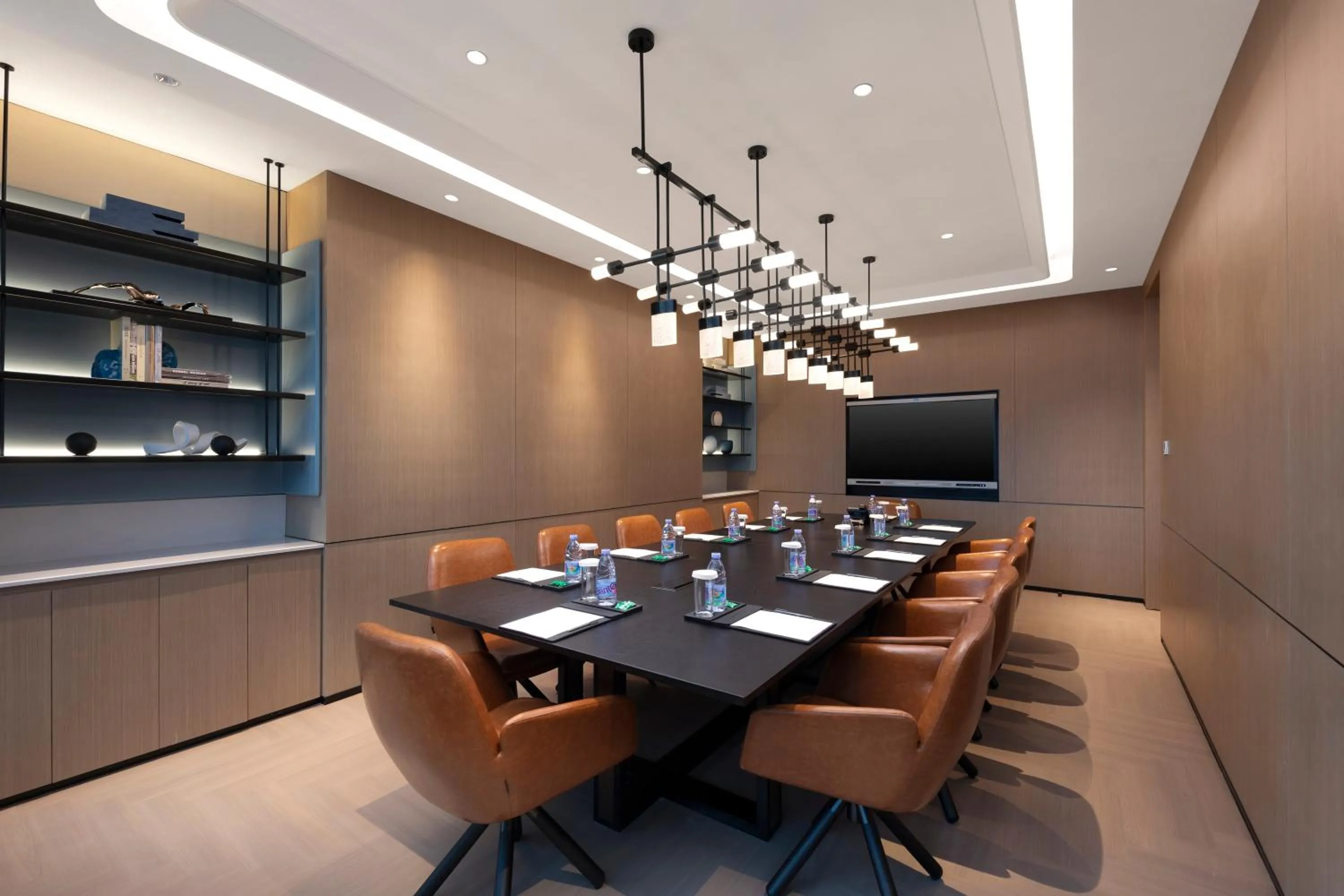 Business facilities in Crowne Plaza Taizhou City Center by IHG