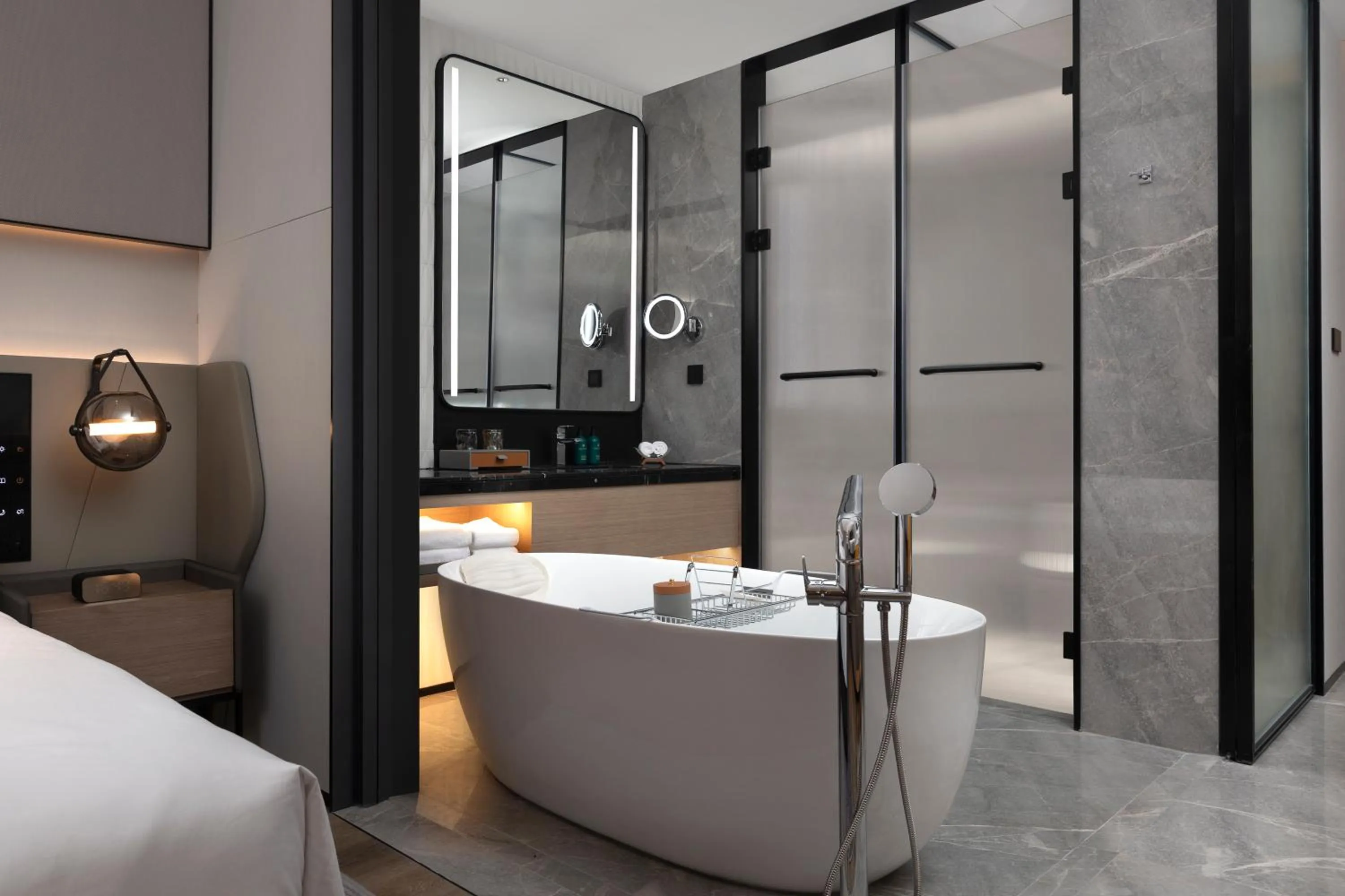 Bathroom, Bed in Crowne Plaza Taizhou City Center by IHG