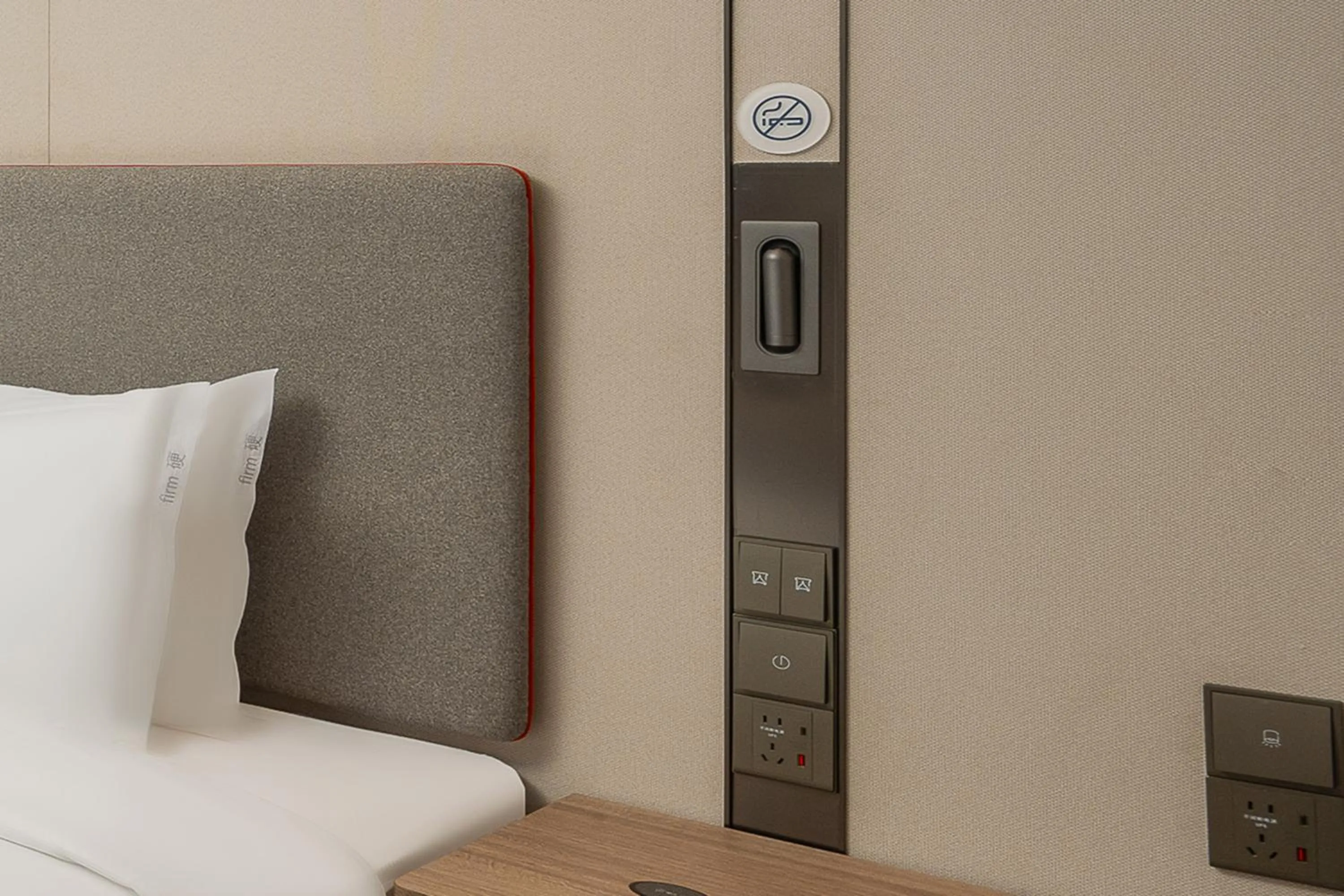 Bed in Holiday Inn Express Luoyang Longmen by IHG