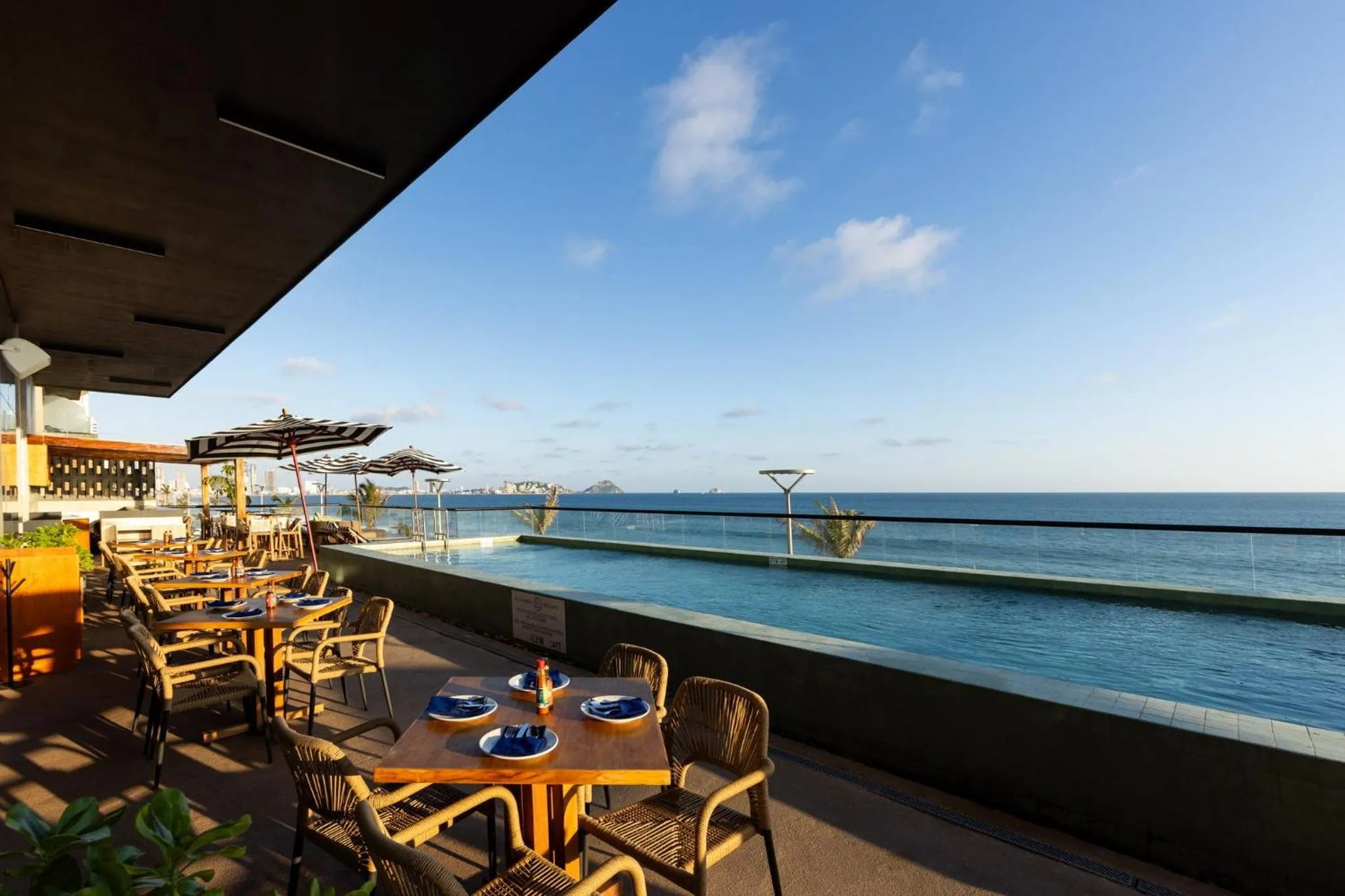 Swimming pool in Holiday Inn Express & Suites Mazatlan by IHG