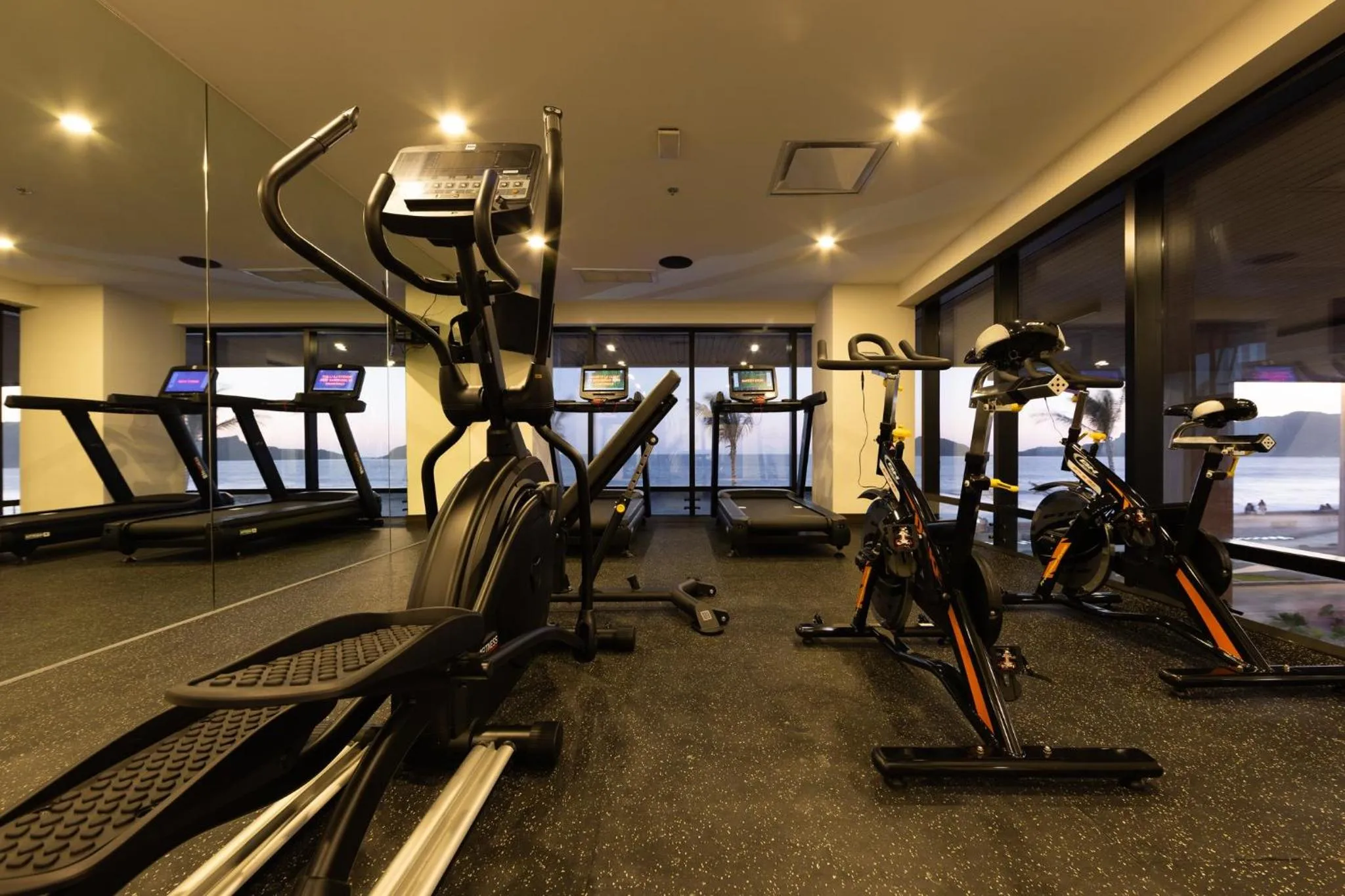 Spa and wellness centre/facilities in Holiday Inn Express & Suites Mazatlan by IHG