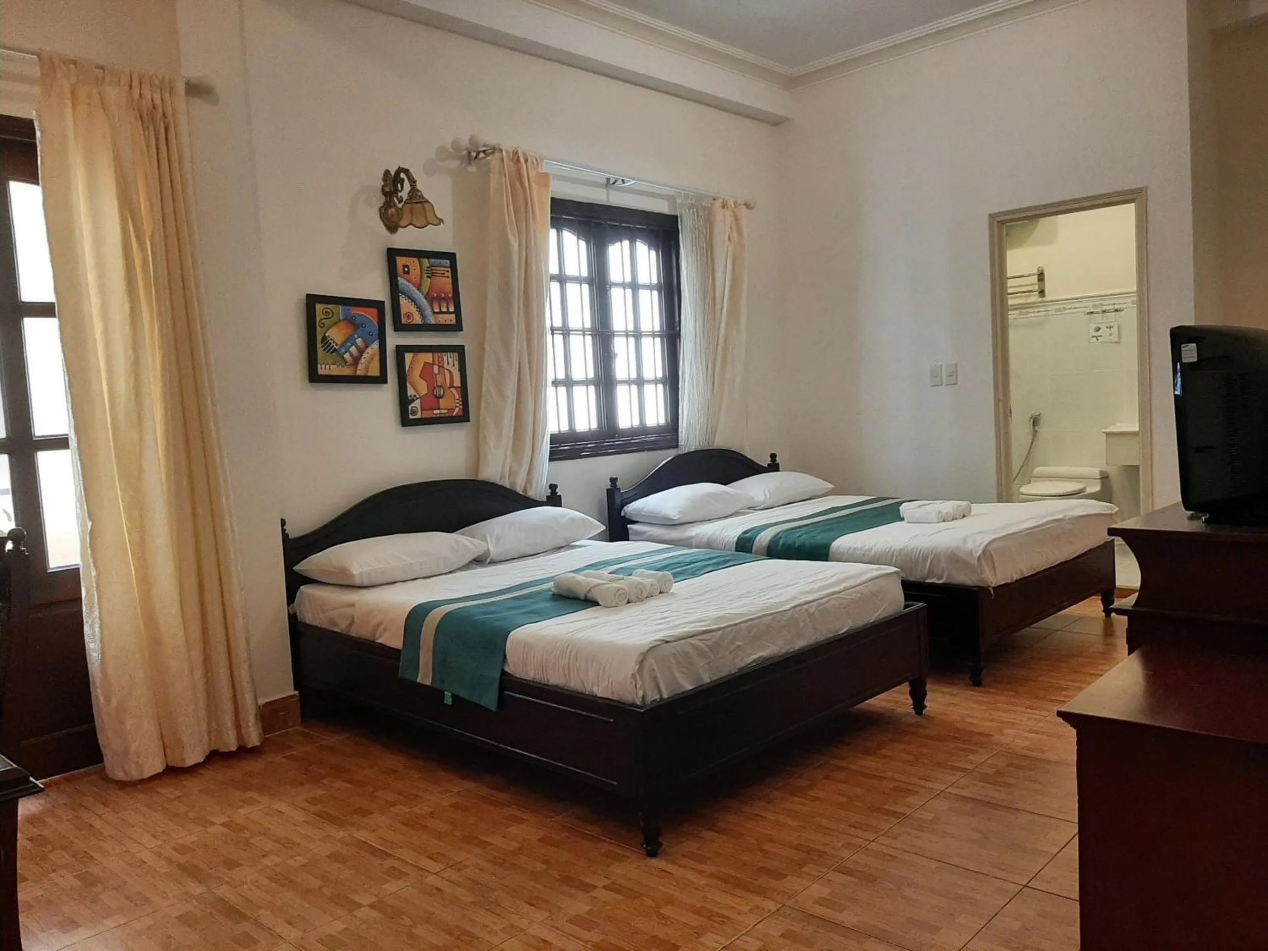 Bedroom, Bed in Le Petit Paris Dalat Hotel