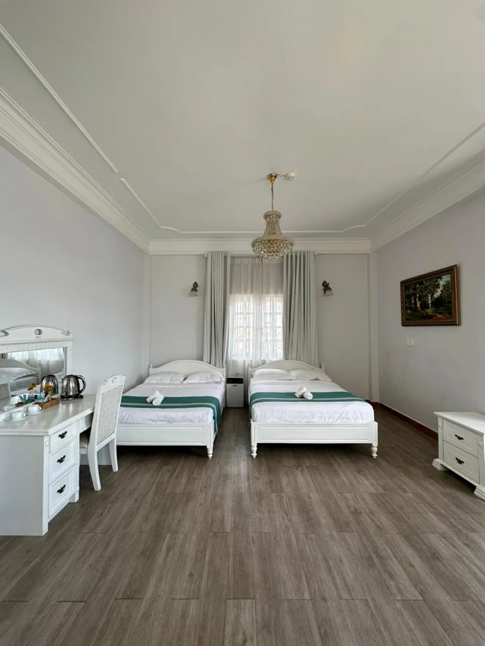 Bedroom, Bed in Le Petit Paris Dalat Hotel