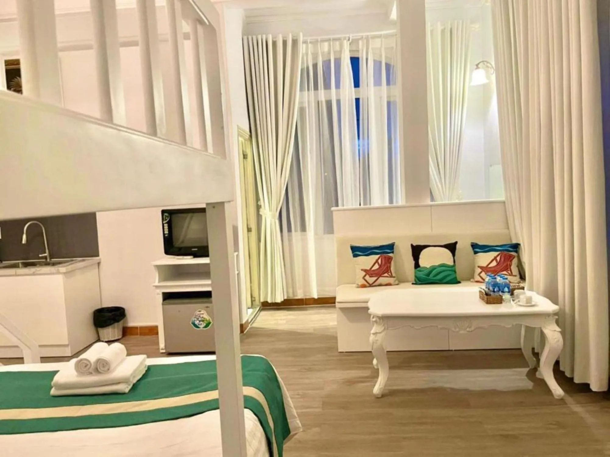 Bedroom, Bed in Le Petit Paris Dalat Hotel