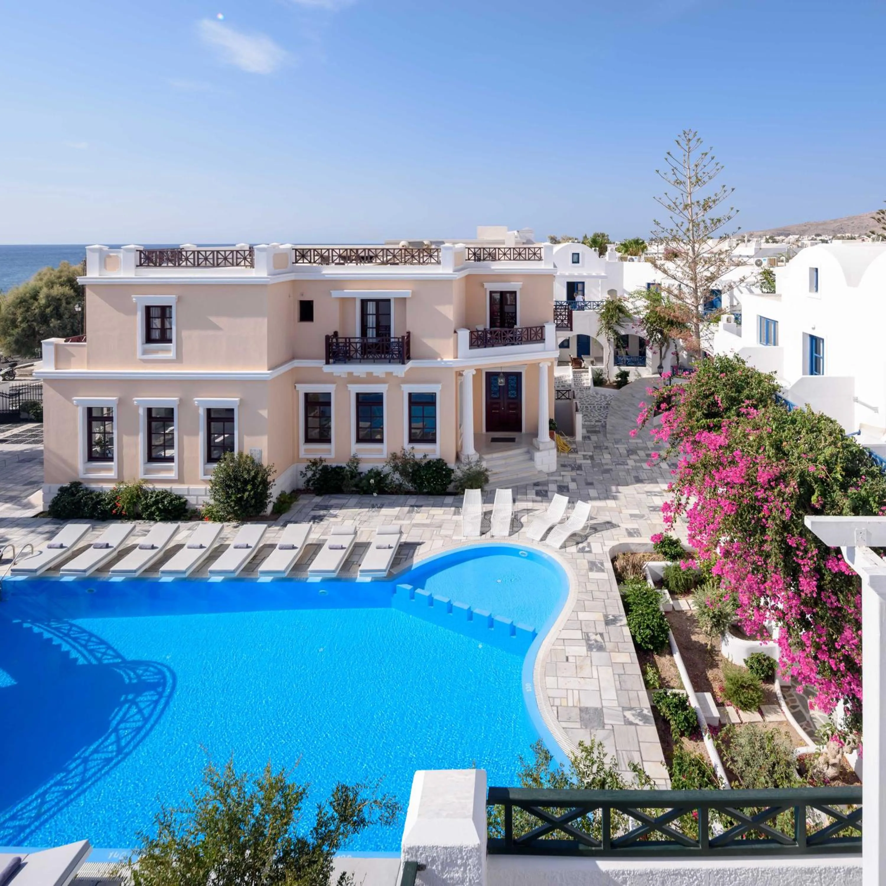 Property building in Veggera Beach Hotel