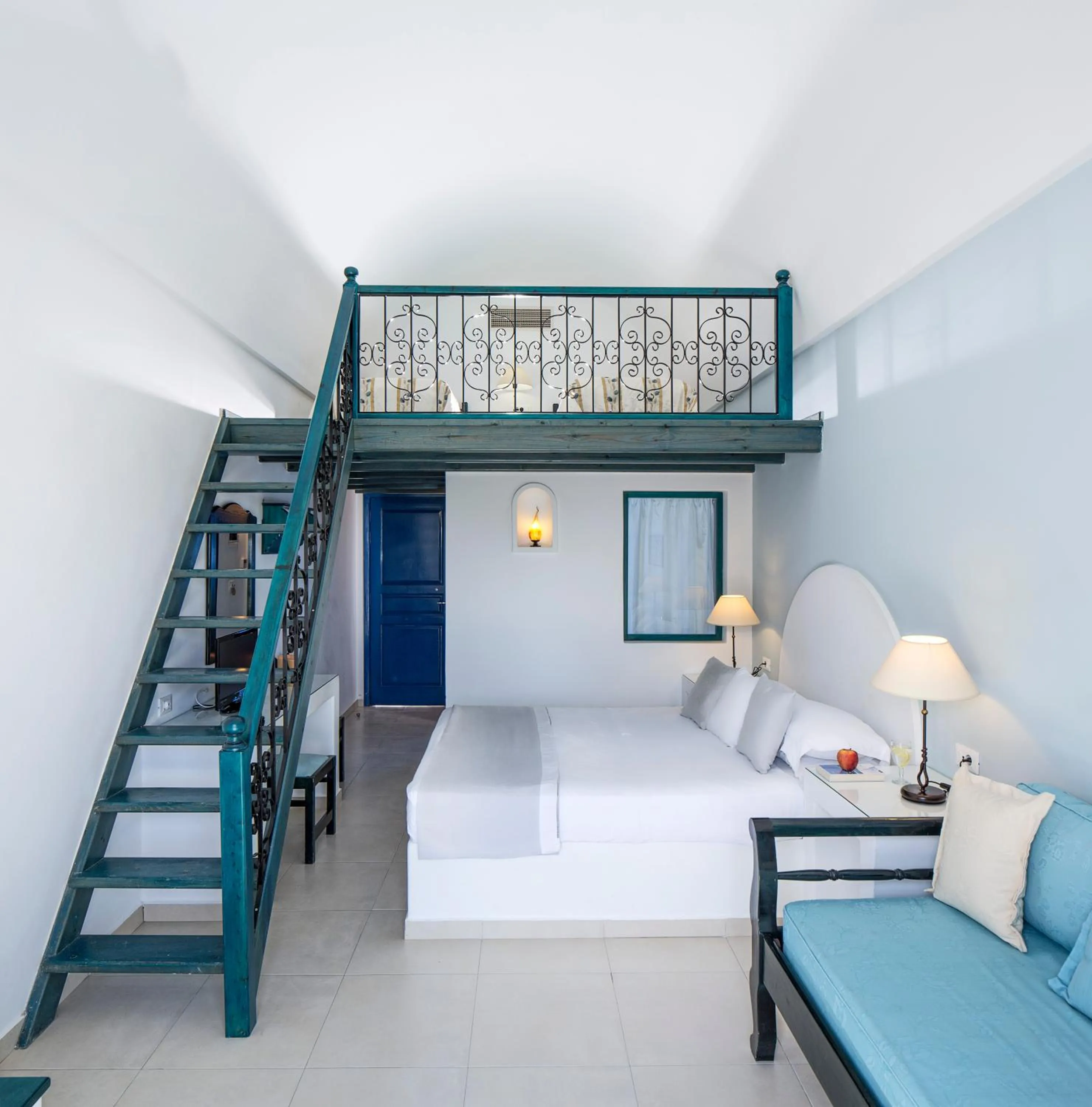 Decorative detail, Bed in Veggera Beach Hotel