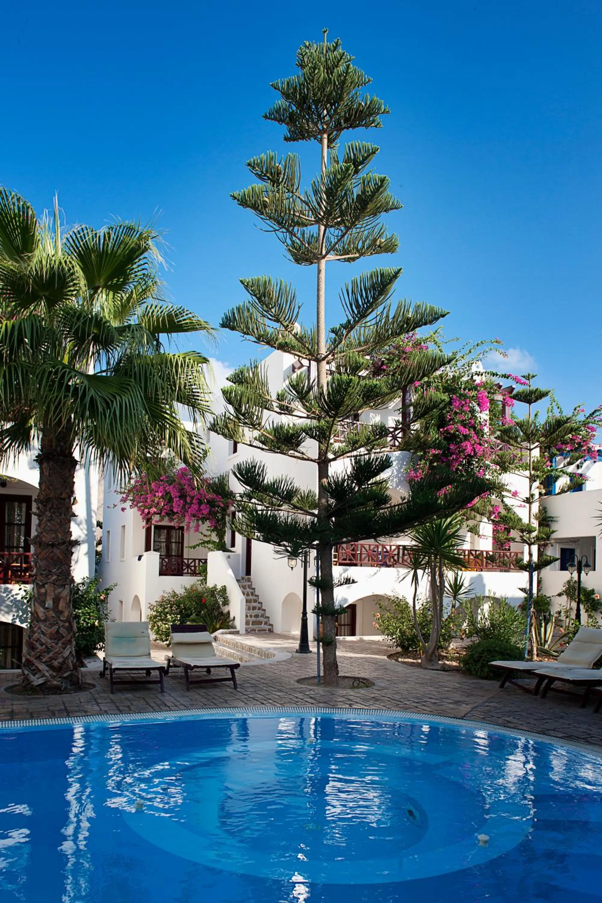 Swimming pool in Veggera Beach Hotel