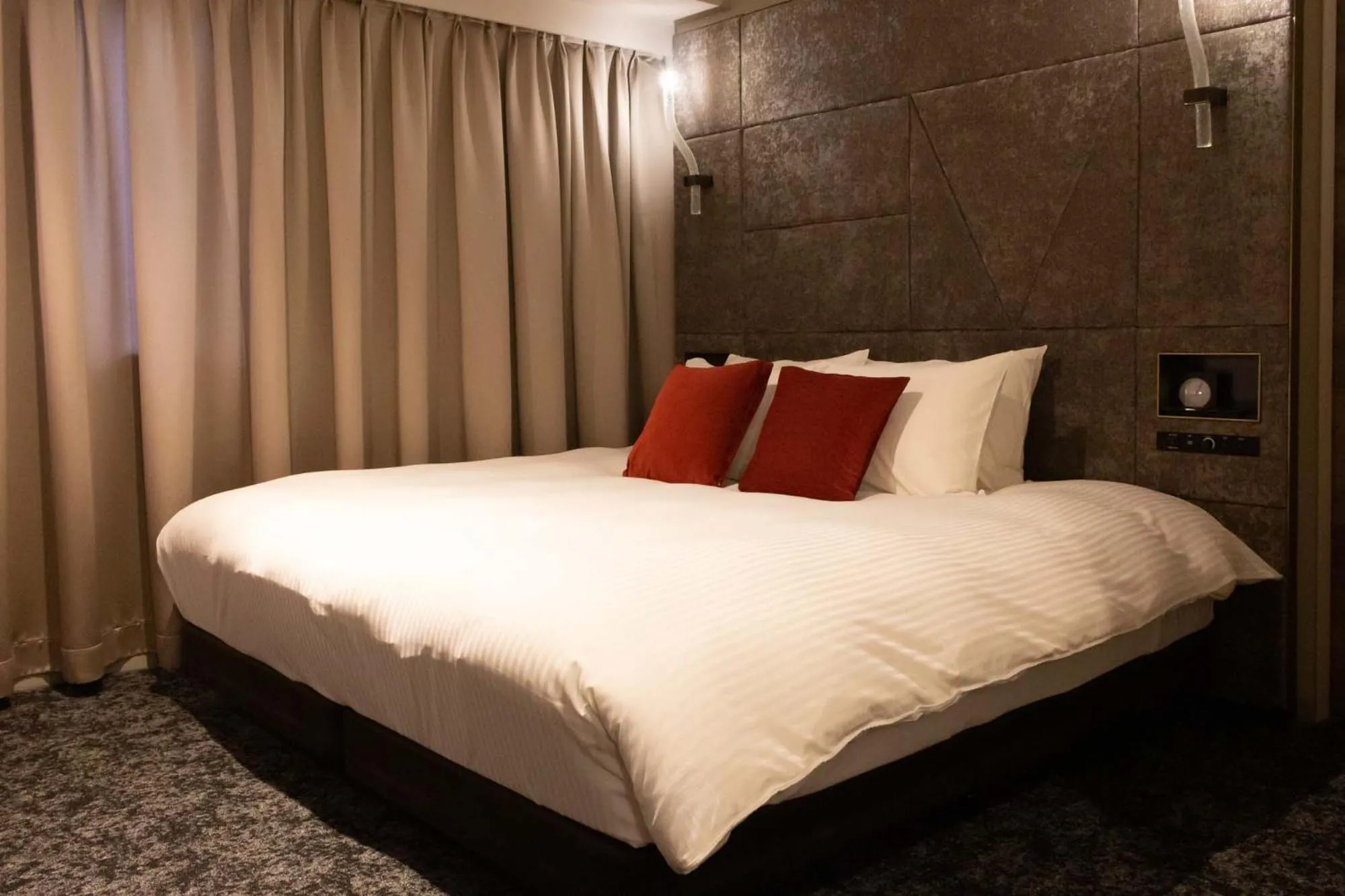 Bed in Hotel Massimo Mishima