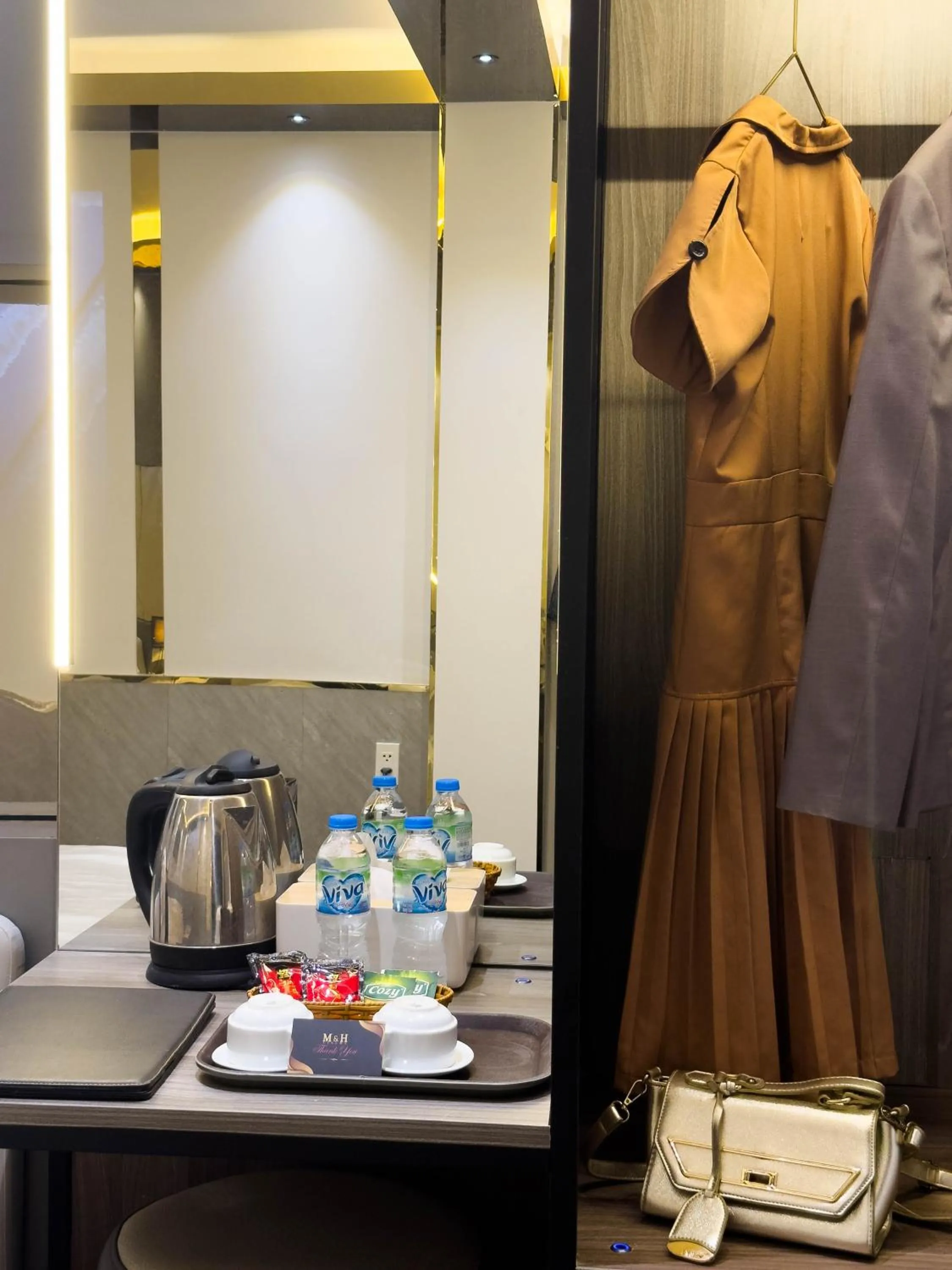 Photo of the whole room in M&H Hotel