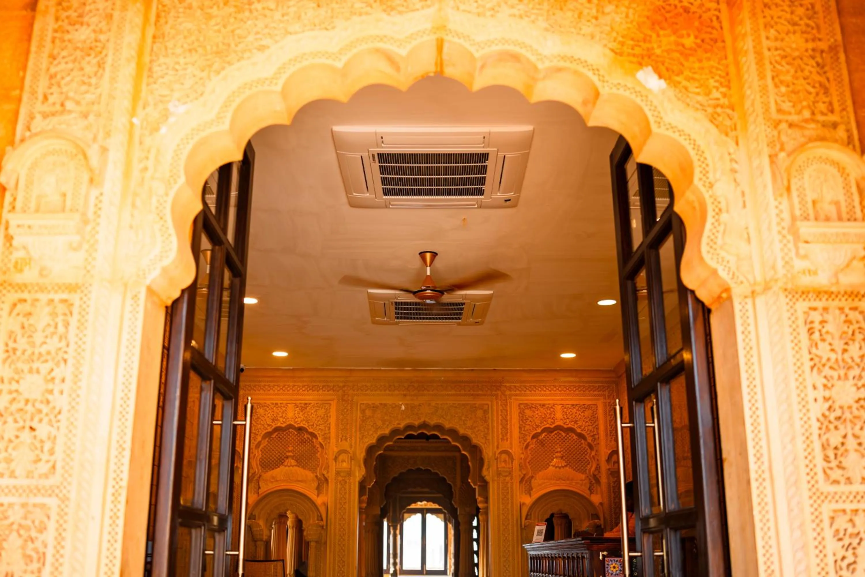 Facade/entrance in Hotel Durjay Garh