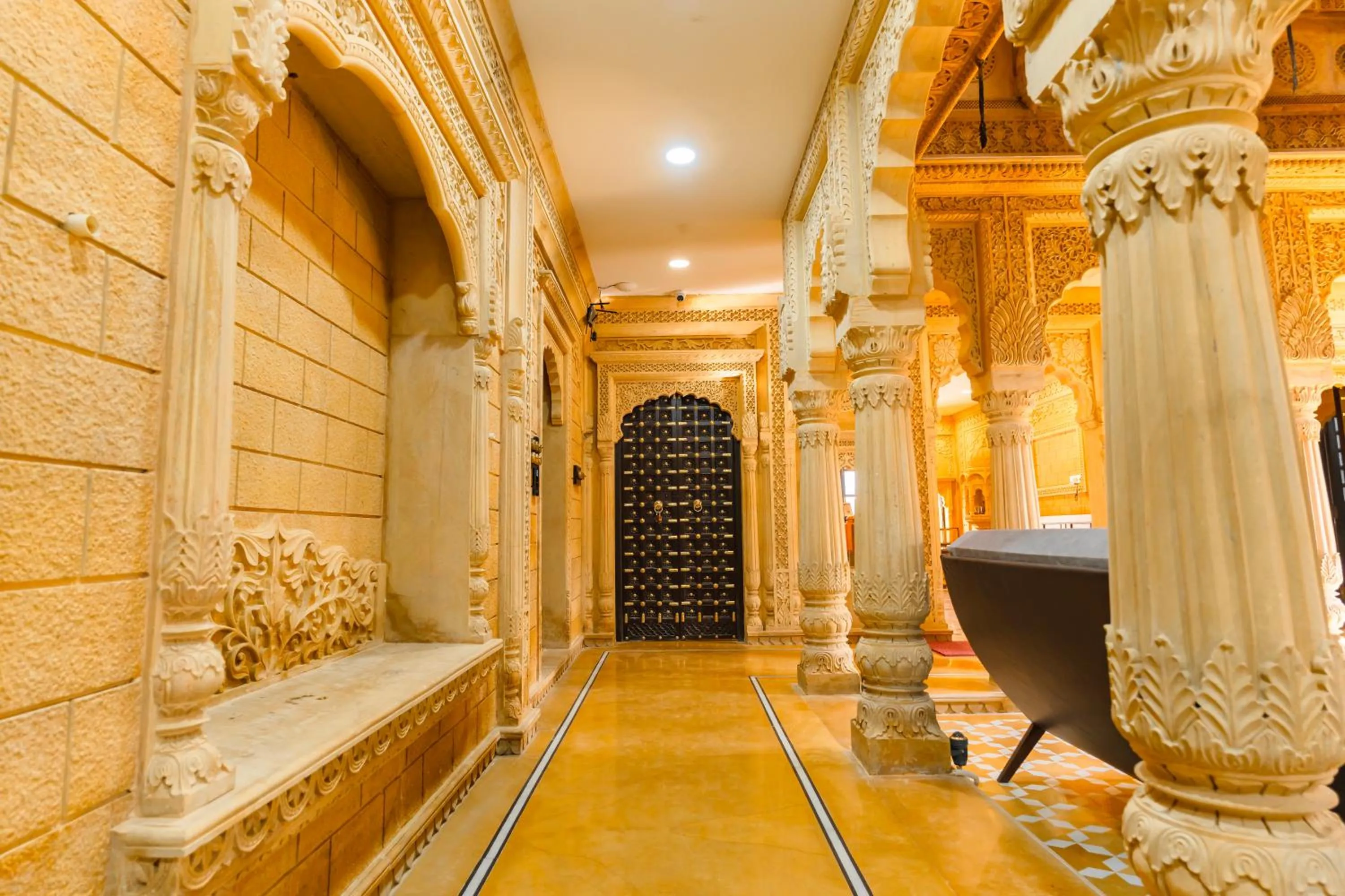 Inner courtyard view in Hotel Durjay Garh