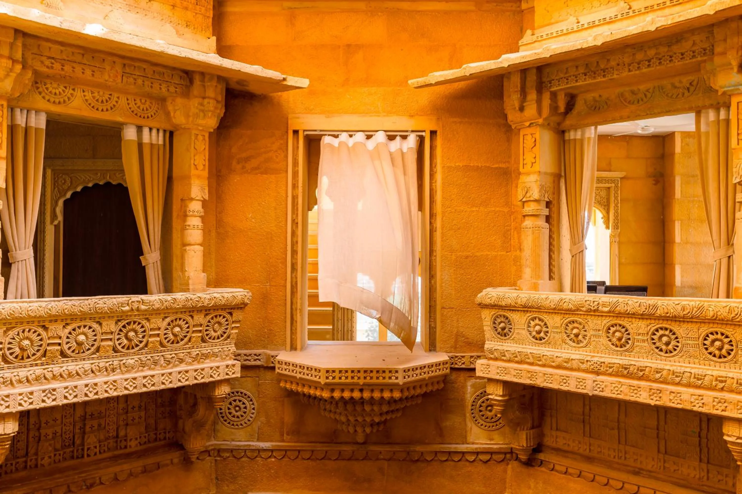 Inner courtyard view in Hotel Durjay Garh