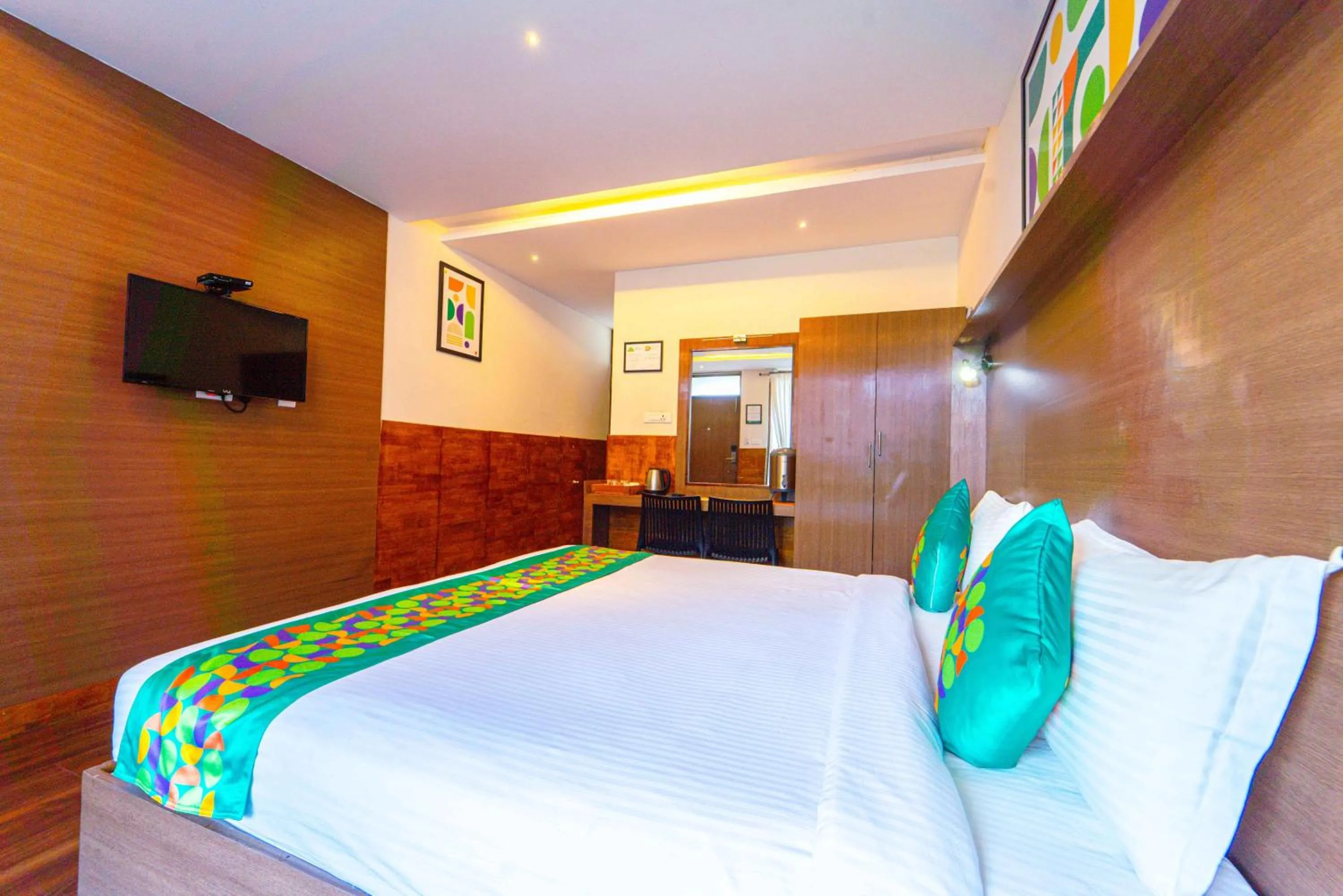 Bedroom, Bed in Treebo Tranquil Heights With Scenic View