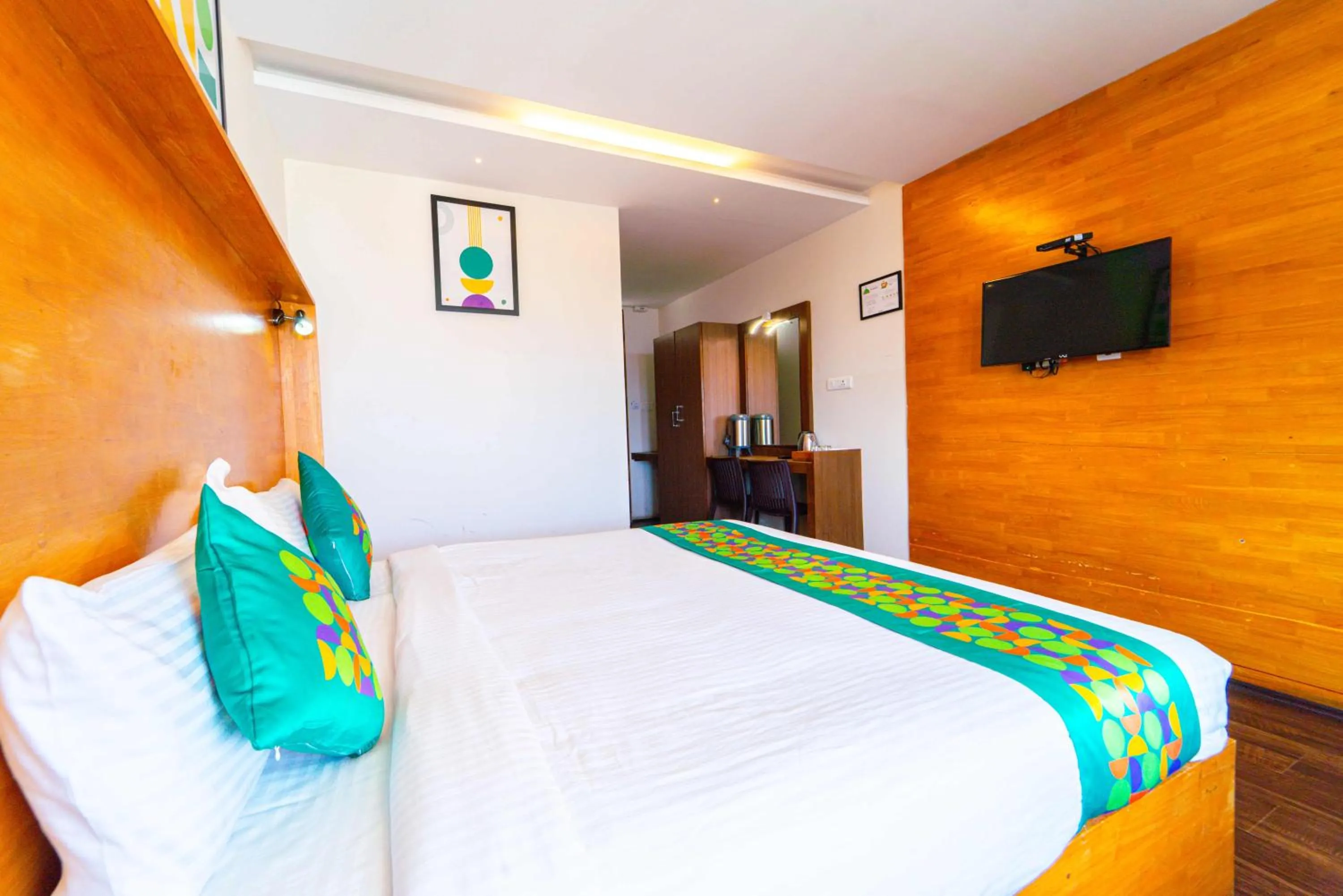 Bedroom, Bed in Treebo Tranquil Heights With Scenic View