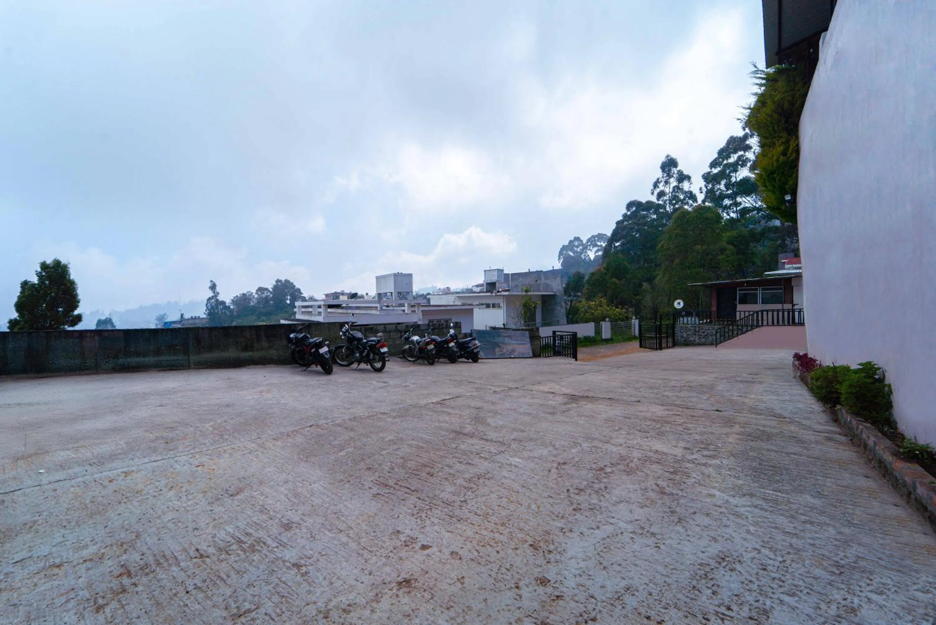 Parking in Treebo Tranquil Heights With Scenic View