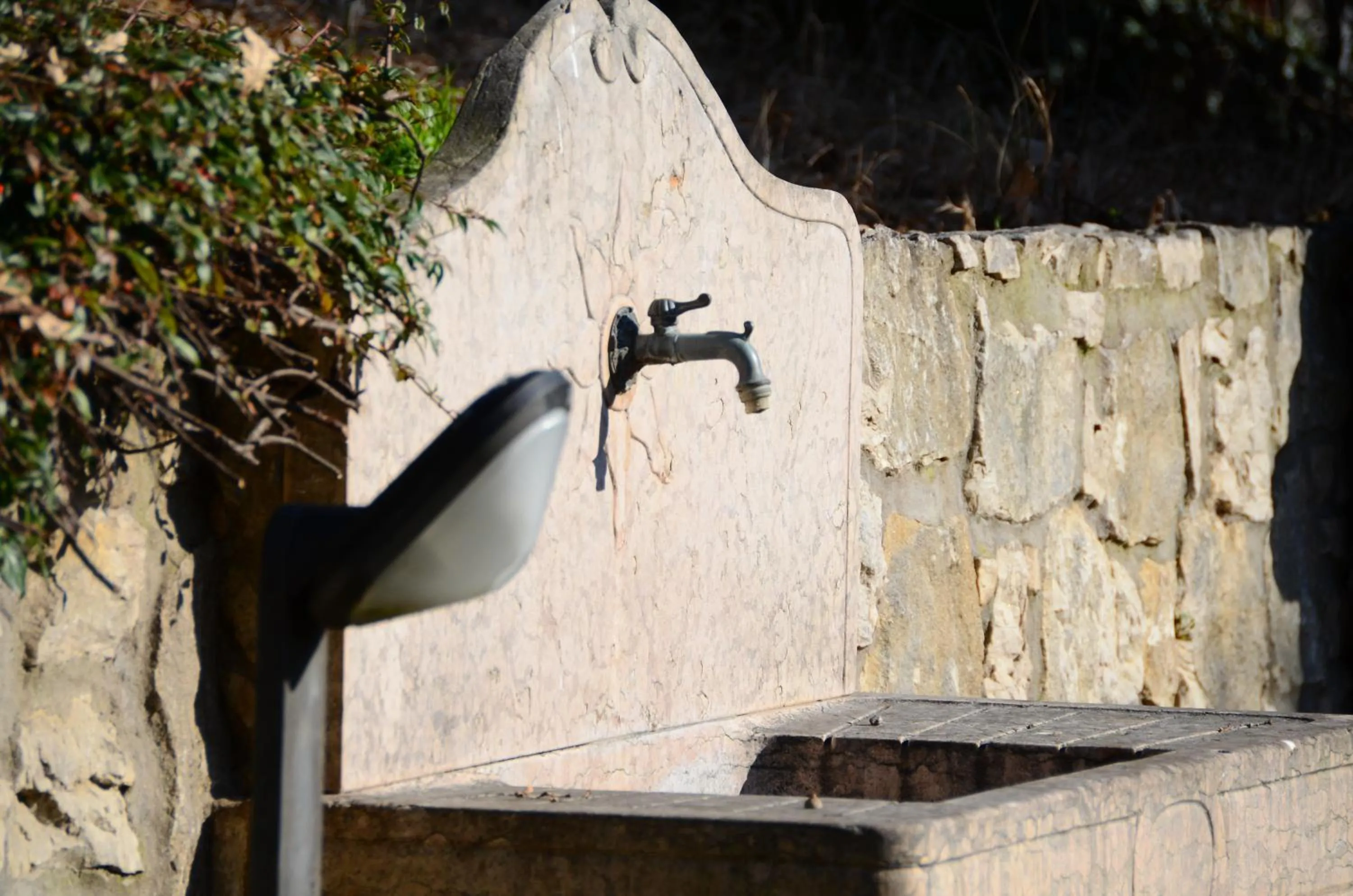 Decorative detail in B&B La Grola