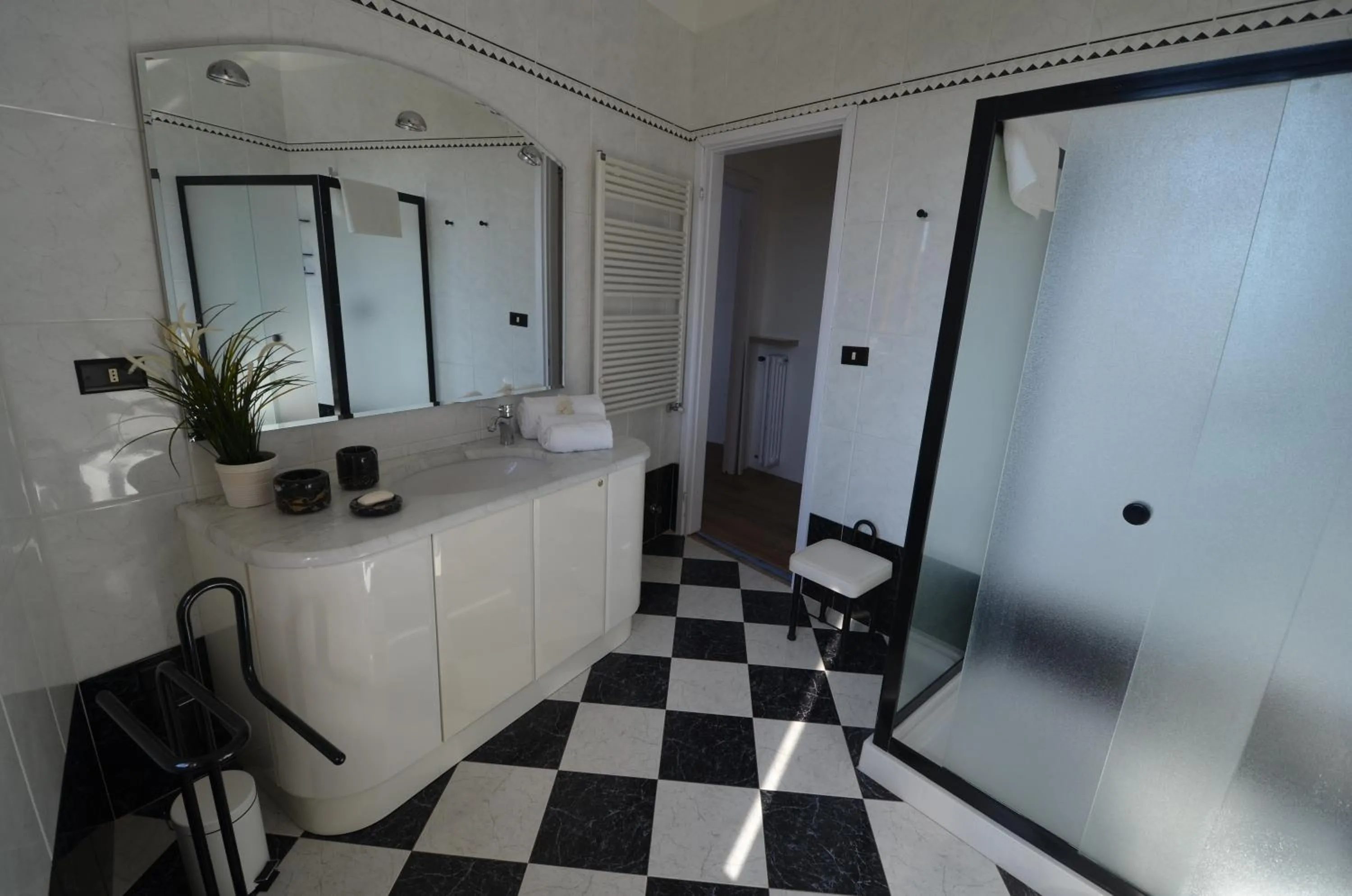 Bathroom in B&B La Grola