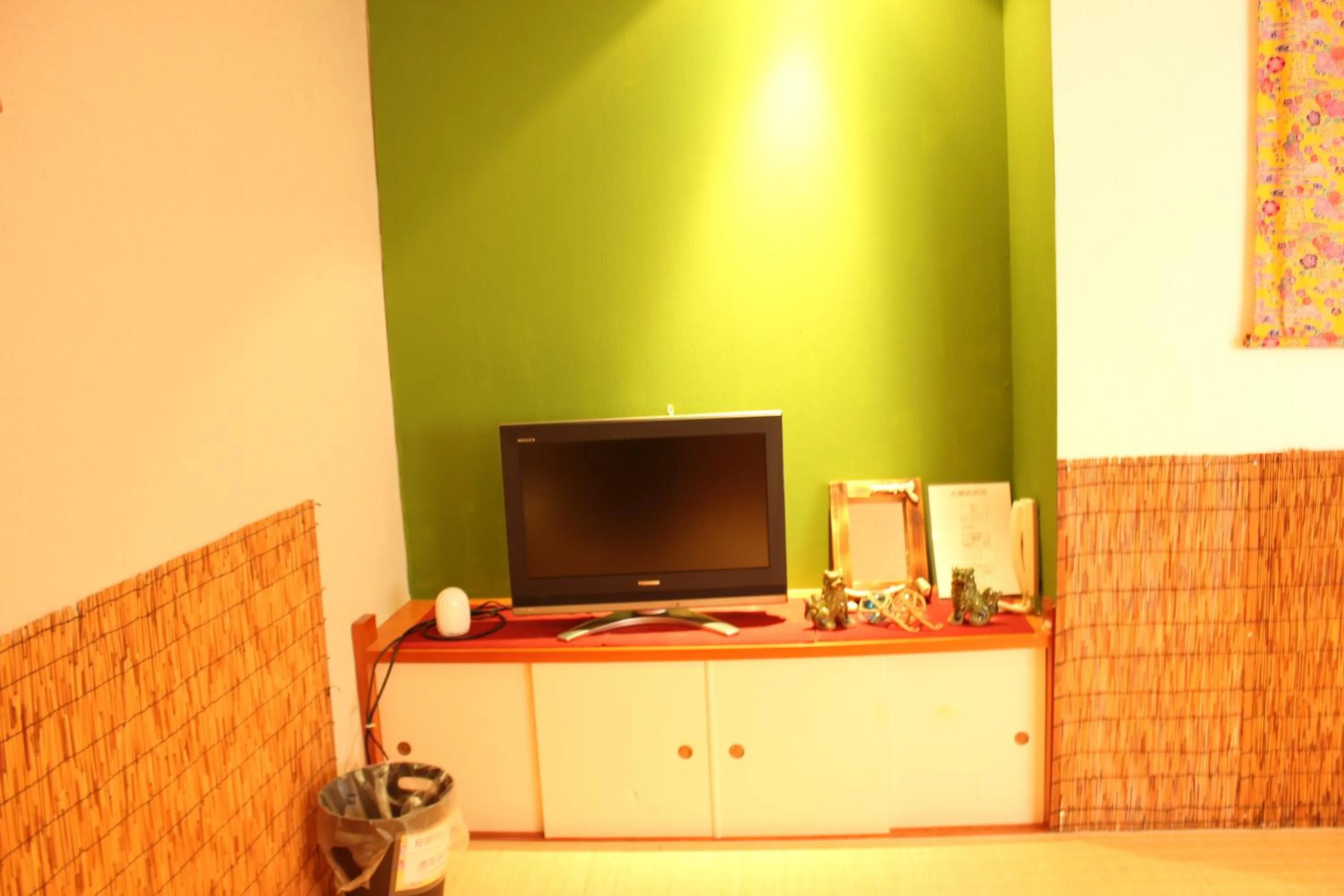 Photo of the whole room in Okinawa Minshuku Kariyushi