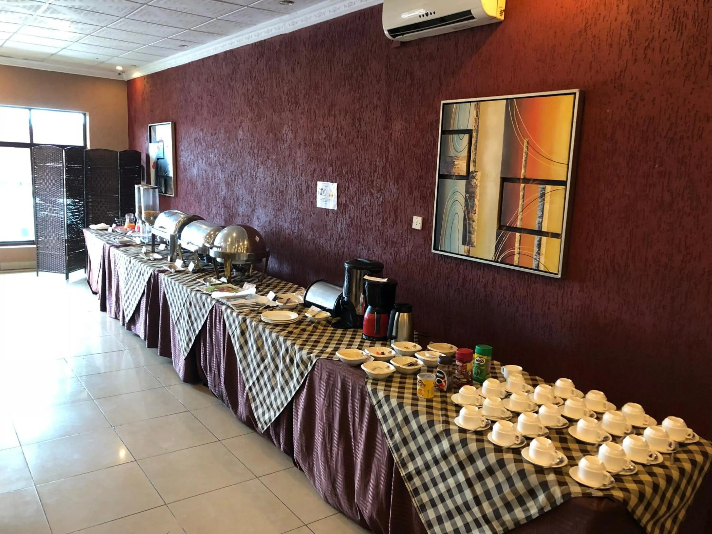 Bridgeview Hotel and Conference Centre