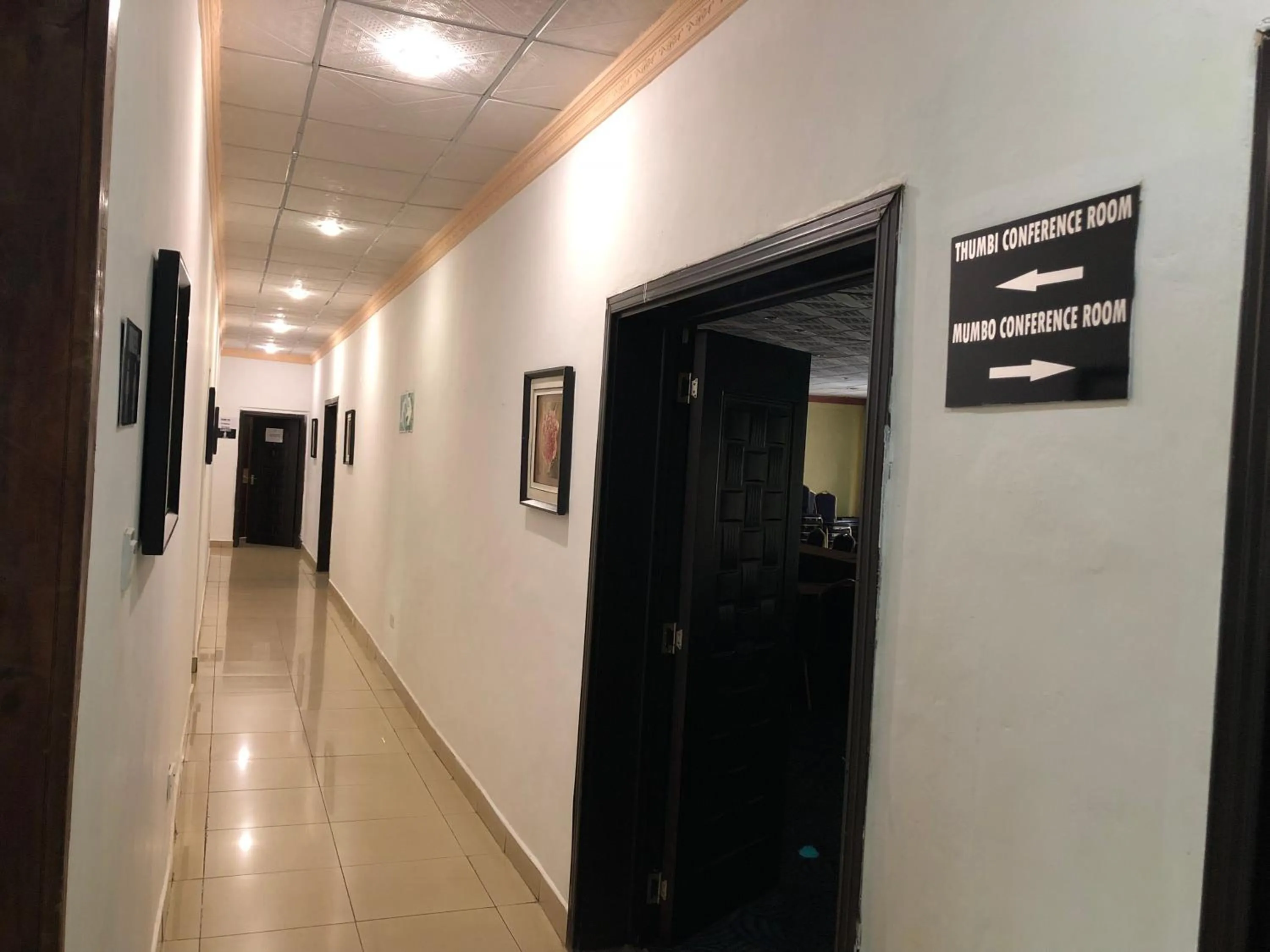 Bridgeview Hotel and Conference Centre