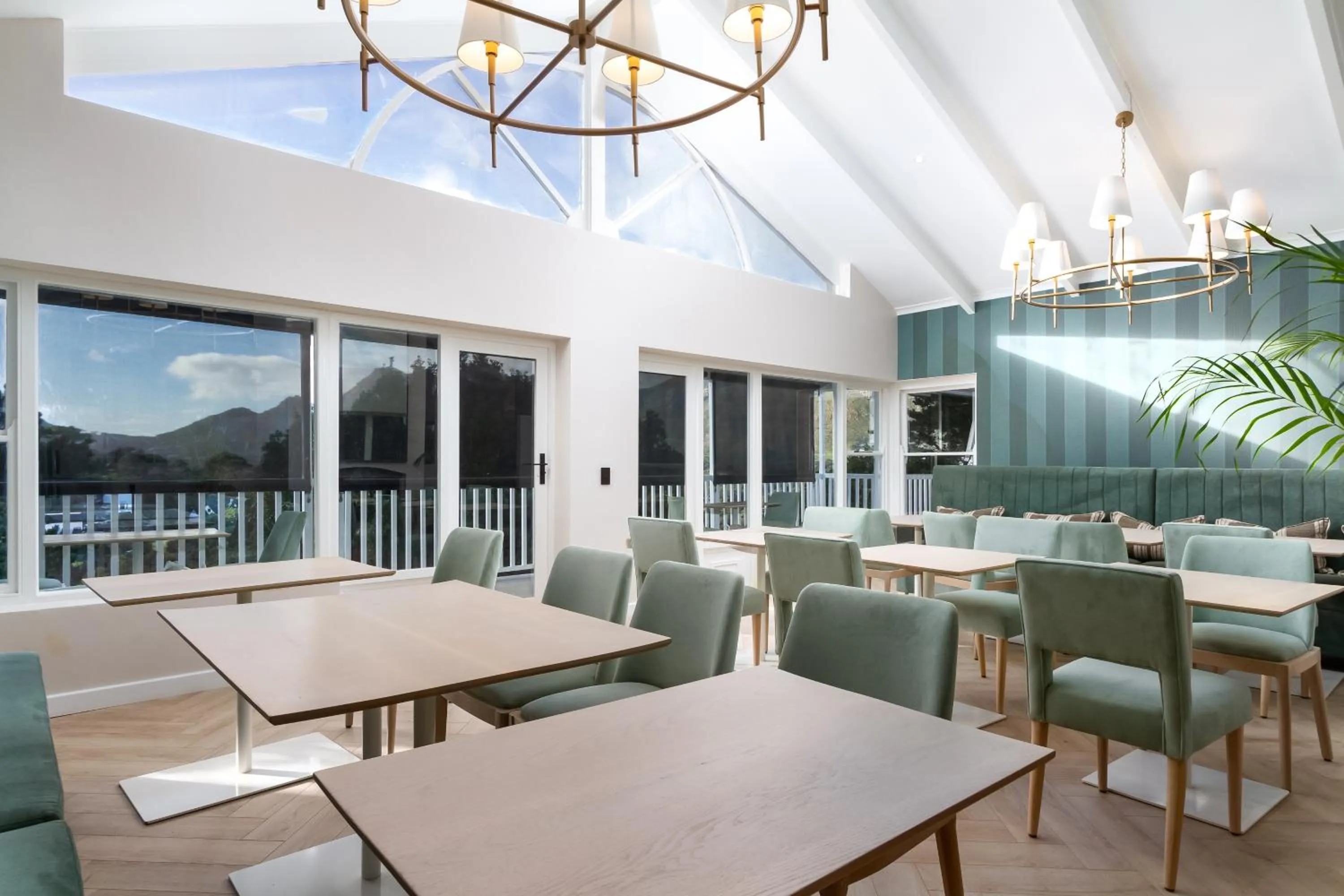 Restaurant/places to eat in Bay Haven Collection, Hout Bay