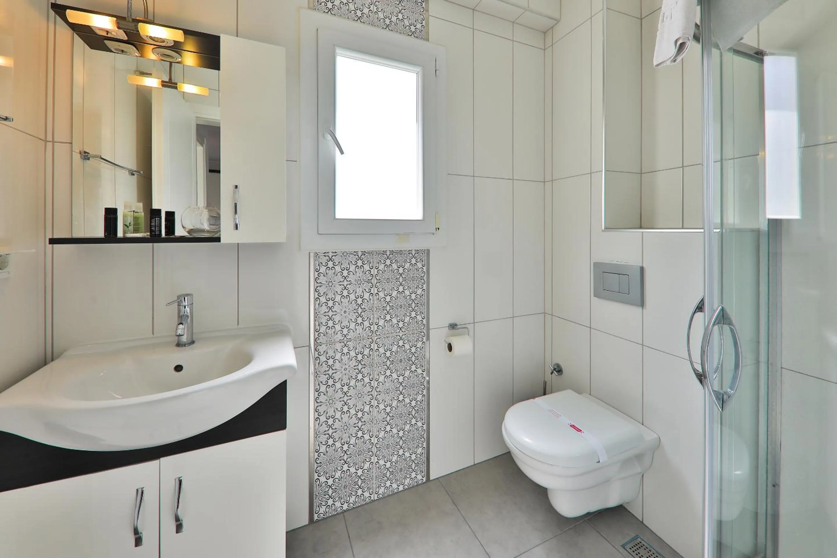 Shower in Bossa Nova Apart Hotel