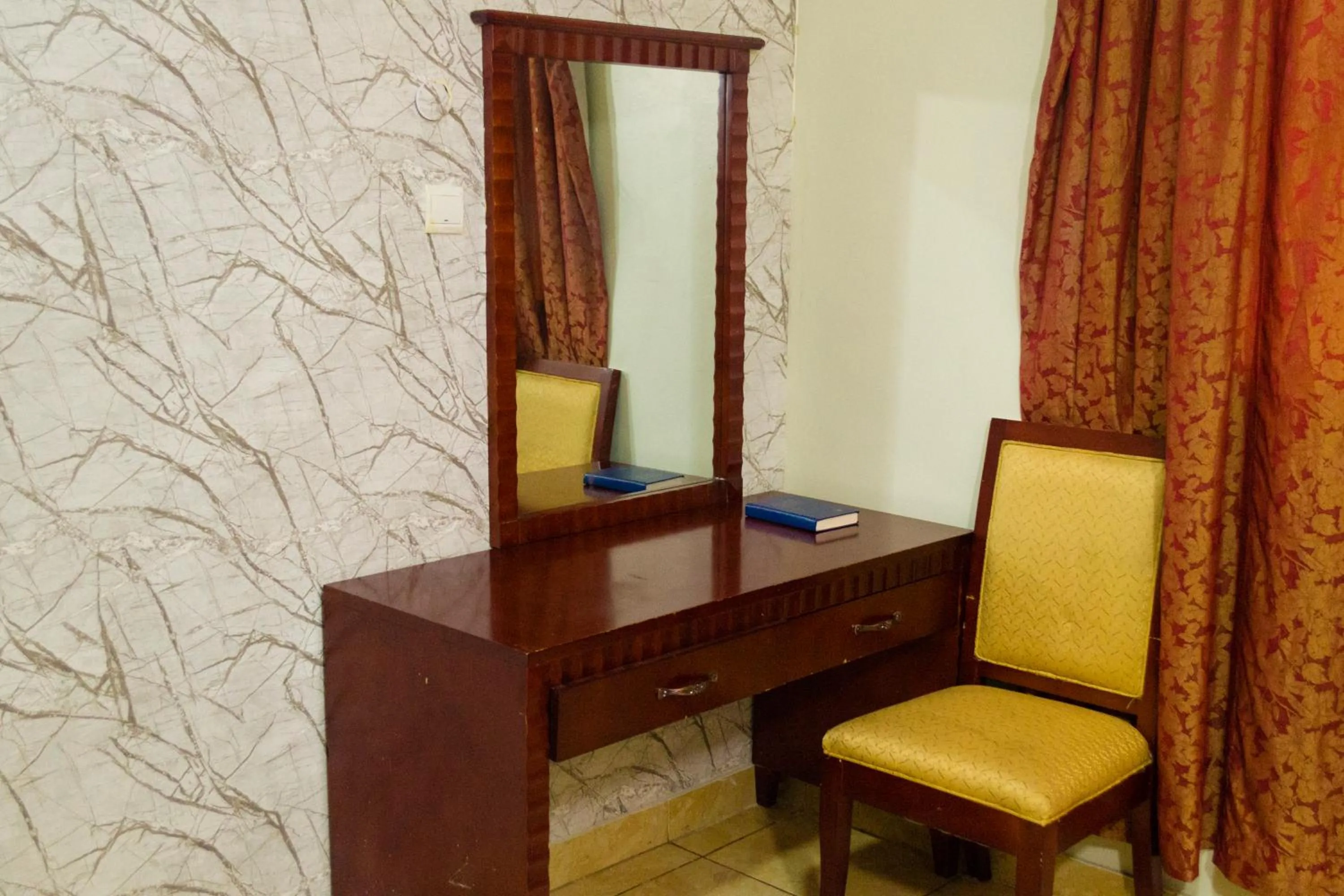 Emerald Hotel Kampala