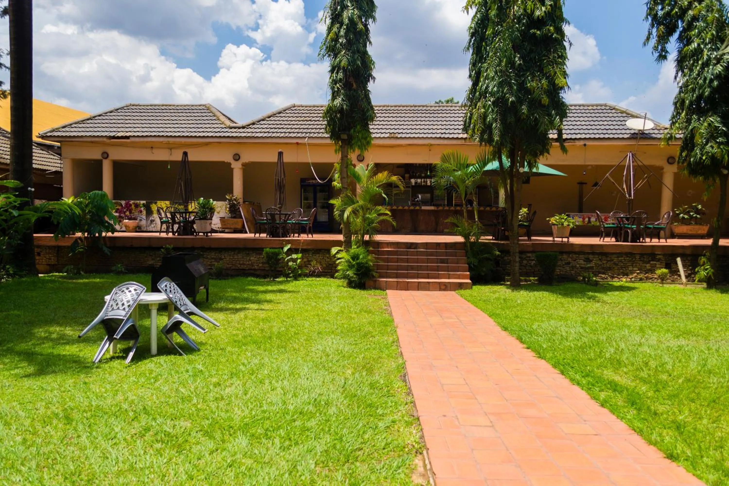 Emerald Hotel Kampala