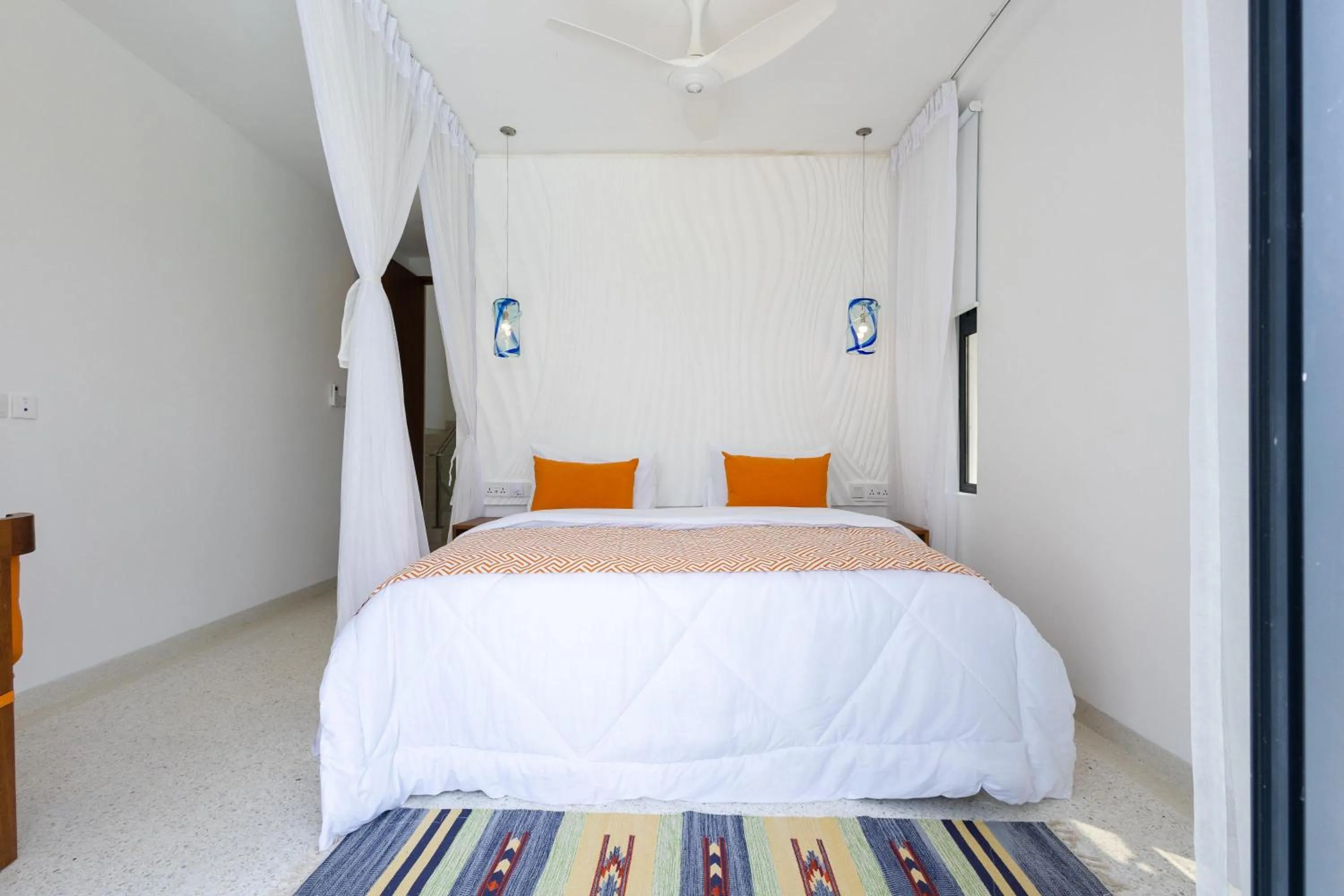 Photo of the whole room, Bed in Amkia Villas Diani