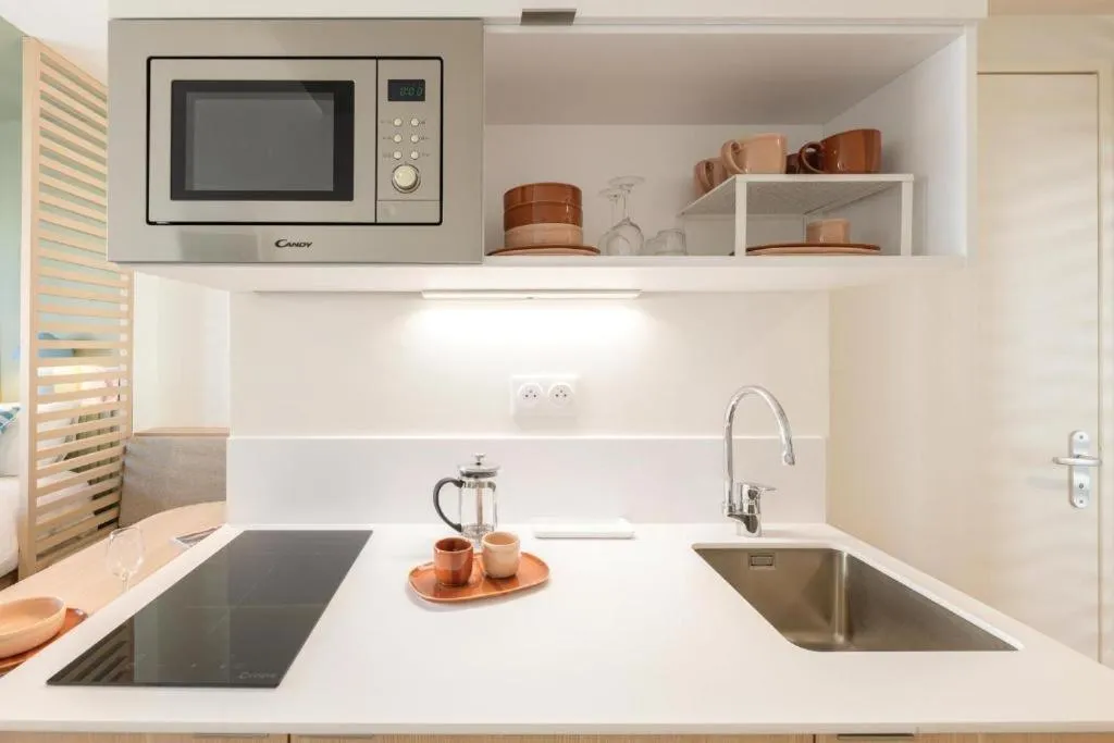 Kitchen or kitchenette in Bikube Montpellier