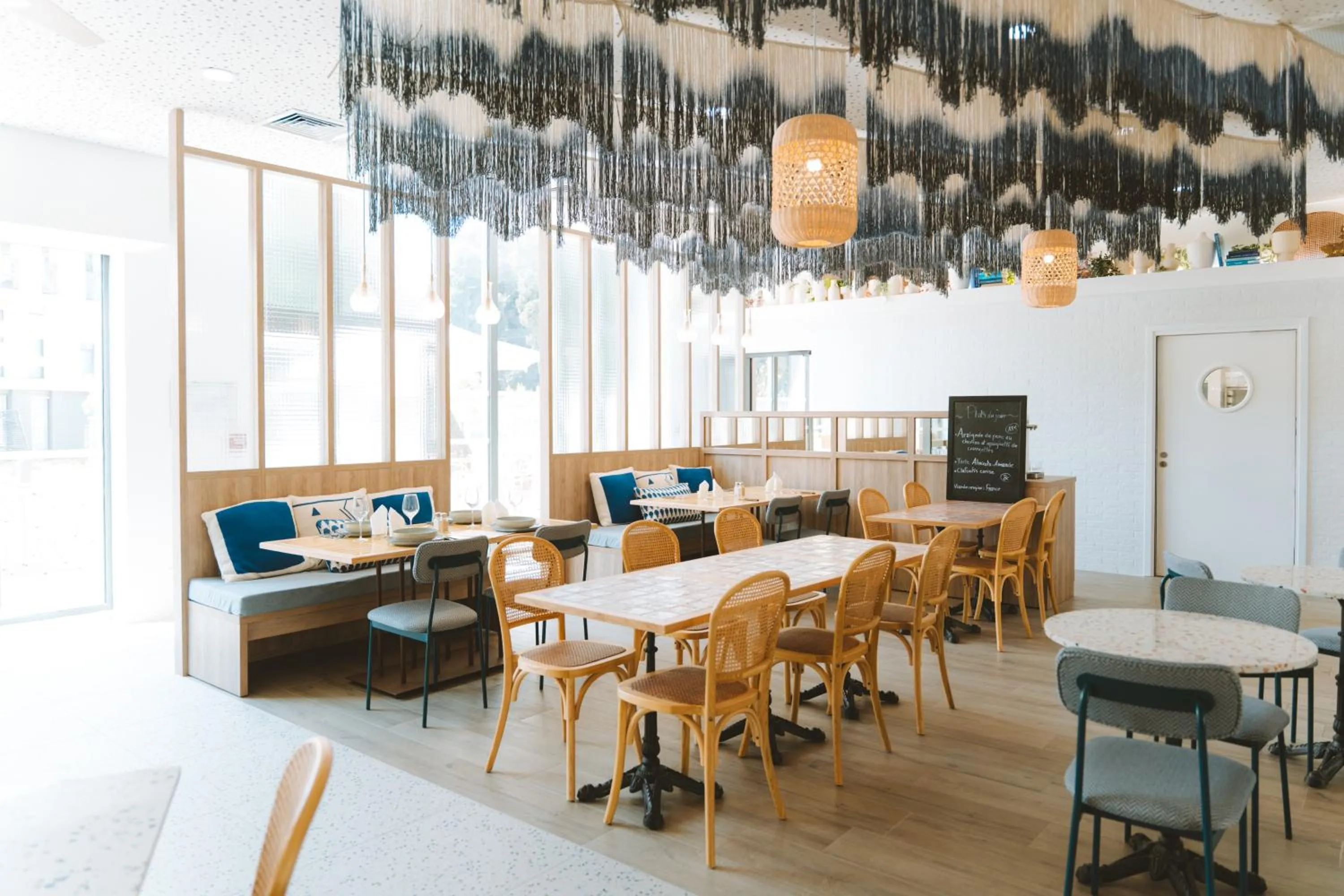 Restaurant/places to eat in Bikube Montpellier