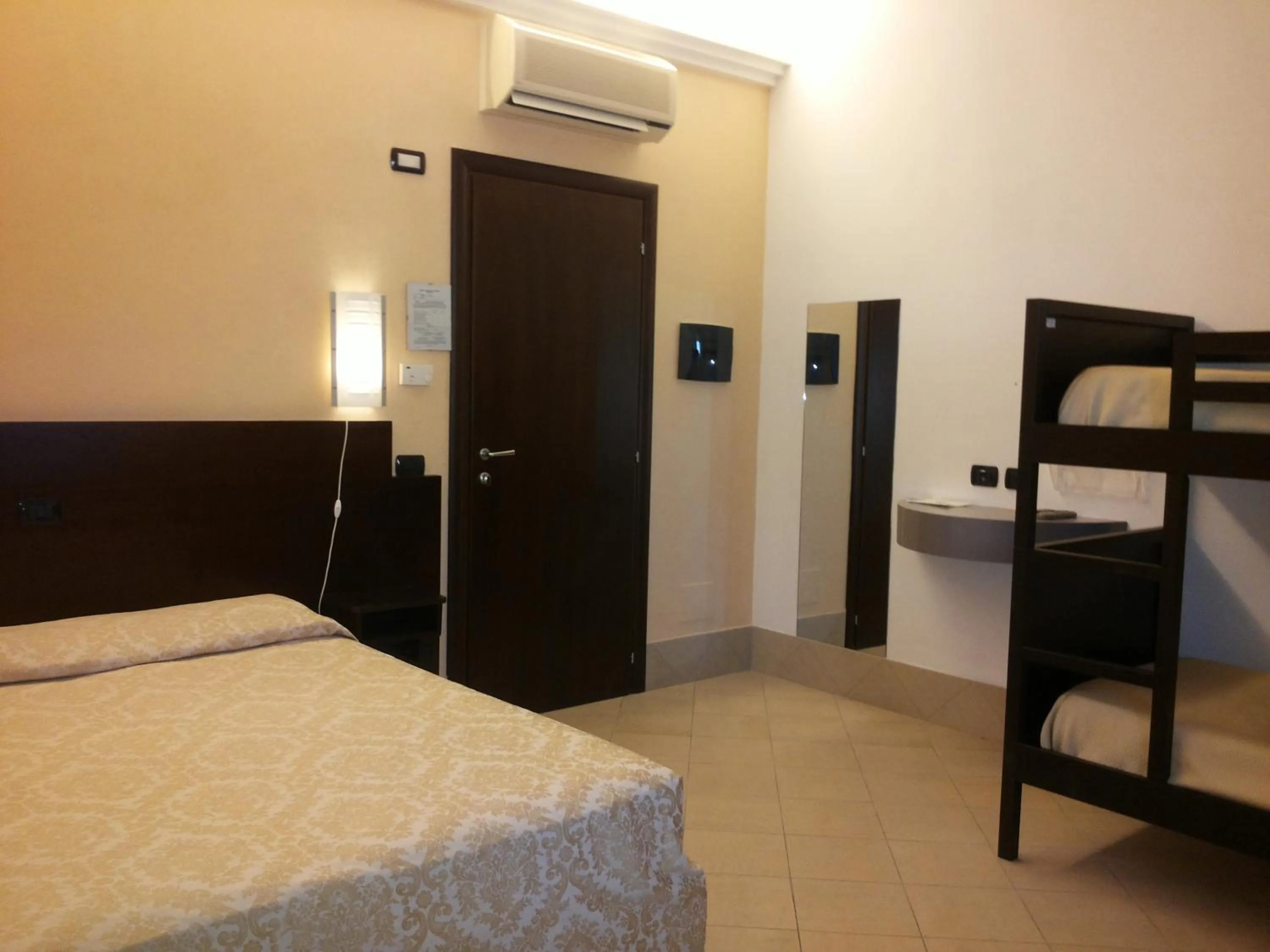 Bed in Hotel Villa Ionia