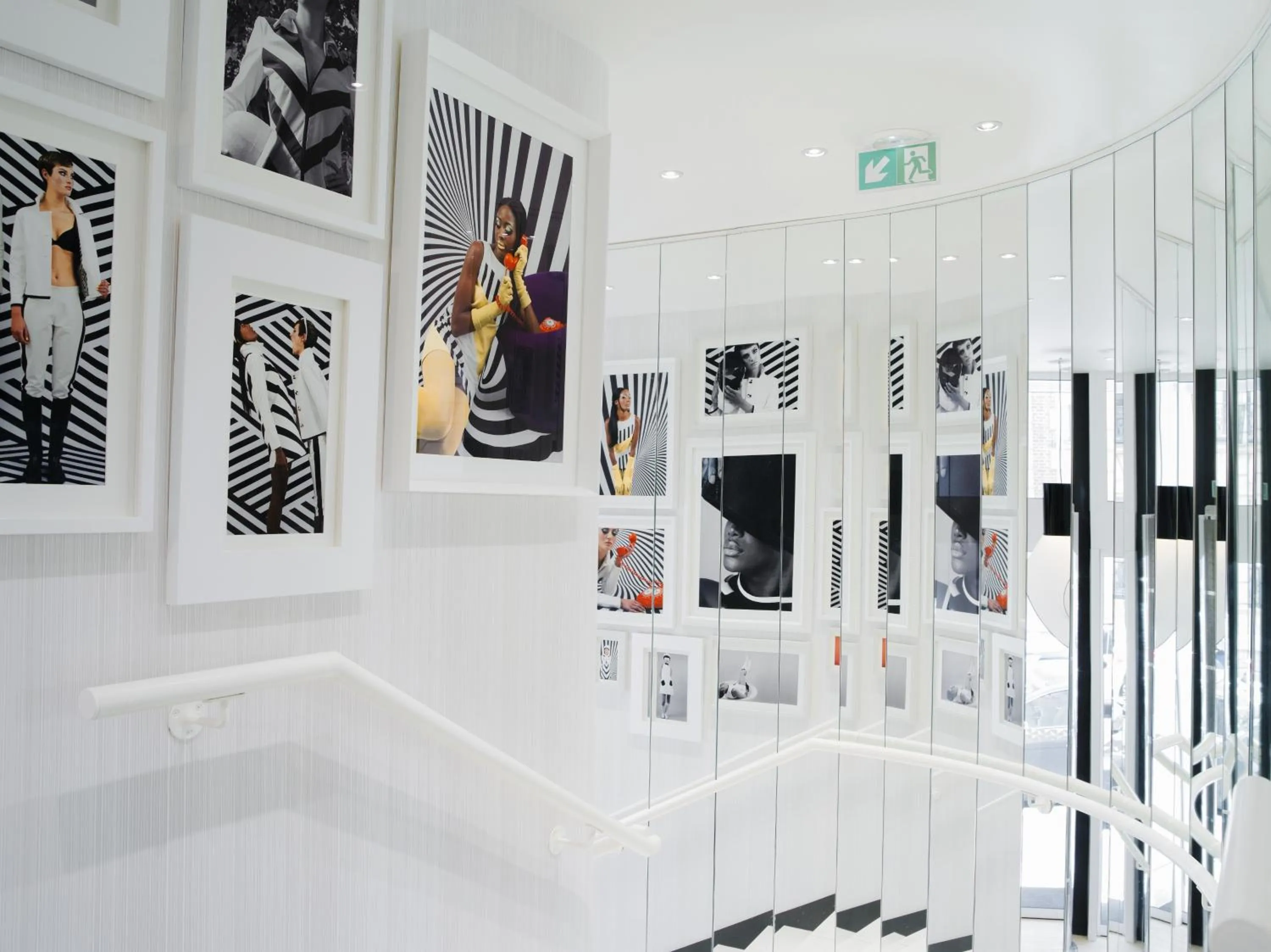 Decorative detail in Hotel Ekta Champs Elysées