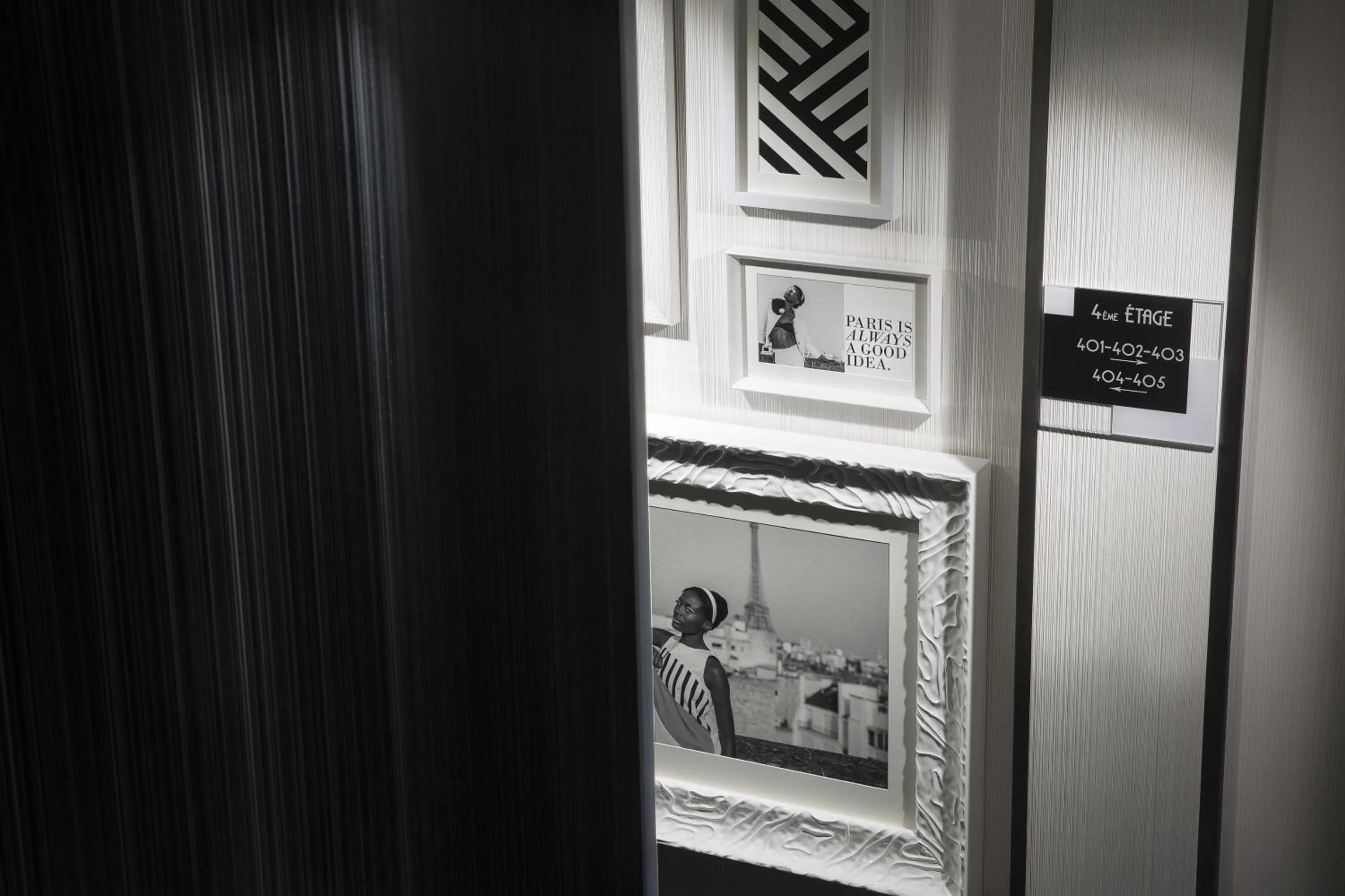 Decorative detail in Hotel Ekta Champs Elysées