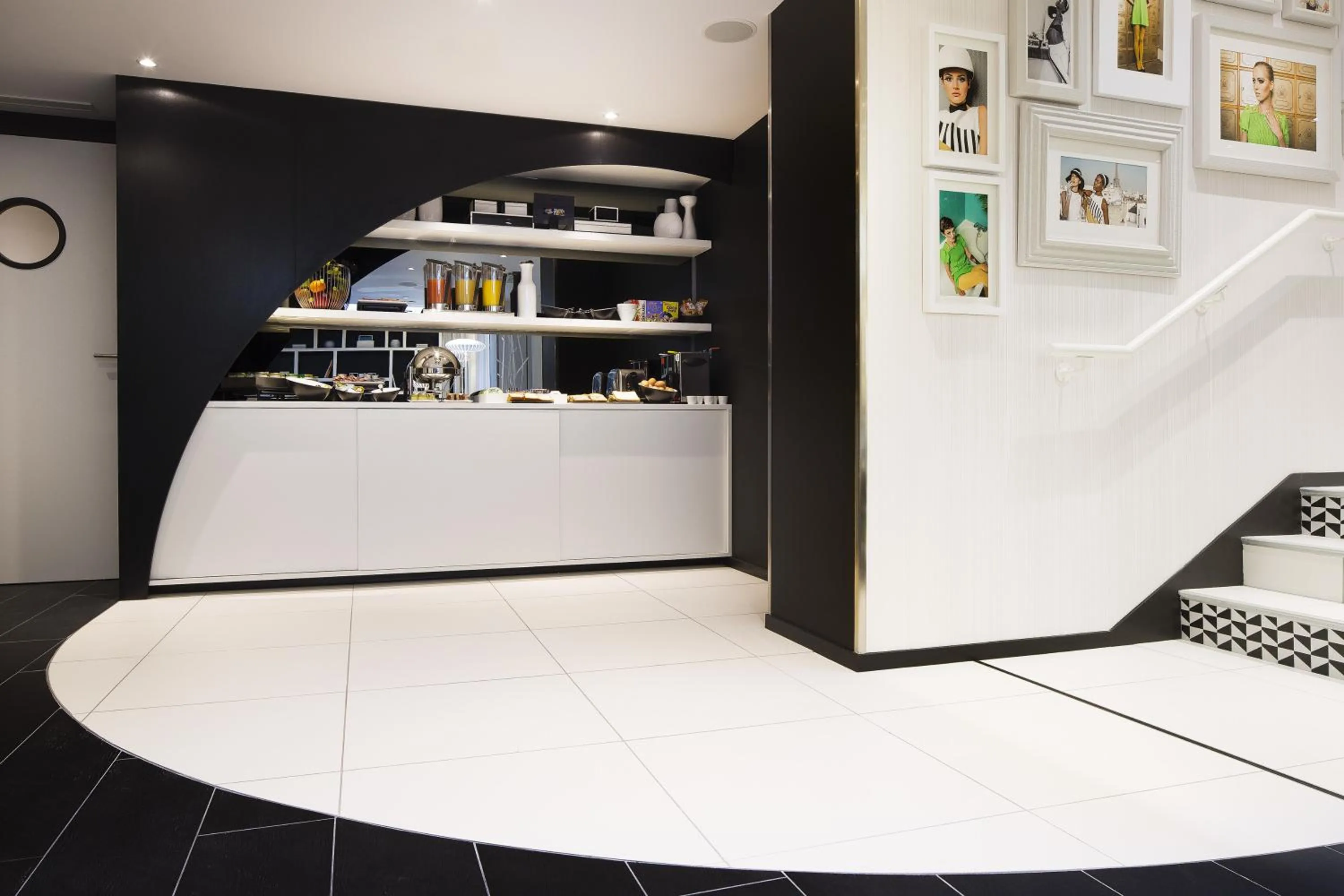 Decorative detail in Hotel Ekta Champs Elysées