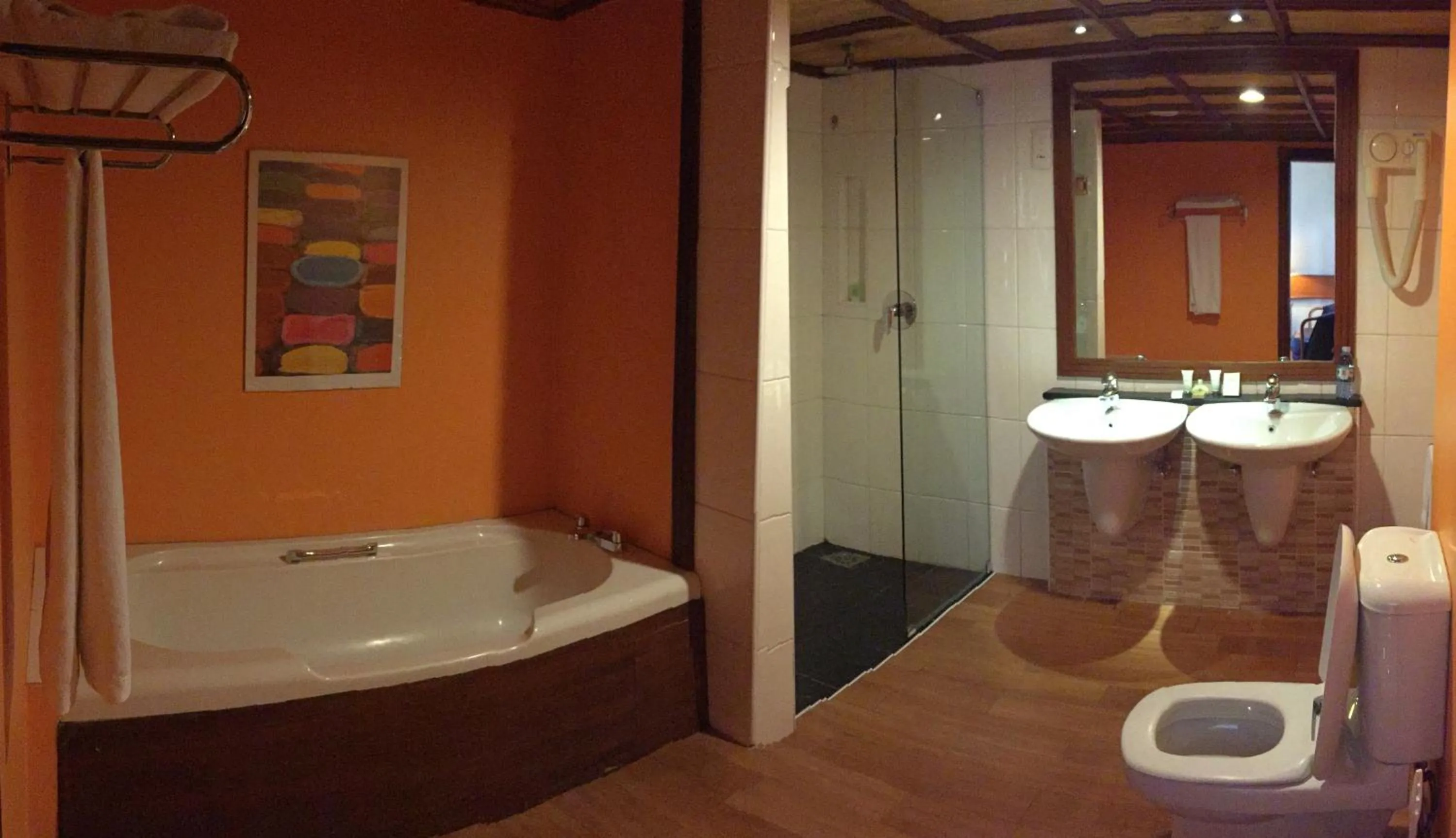 Bathroom in Golf Course Hotel