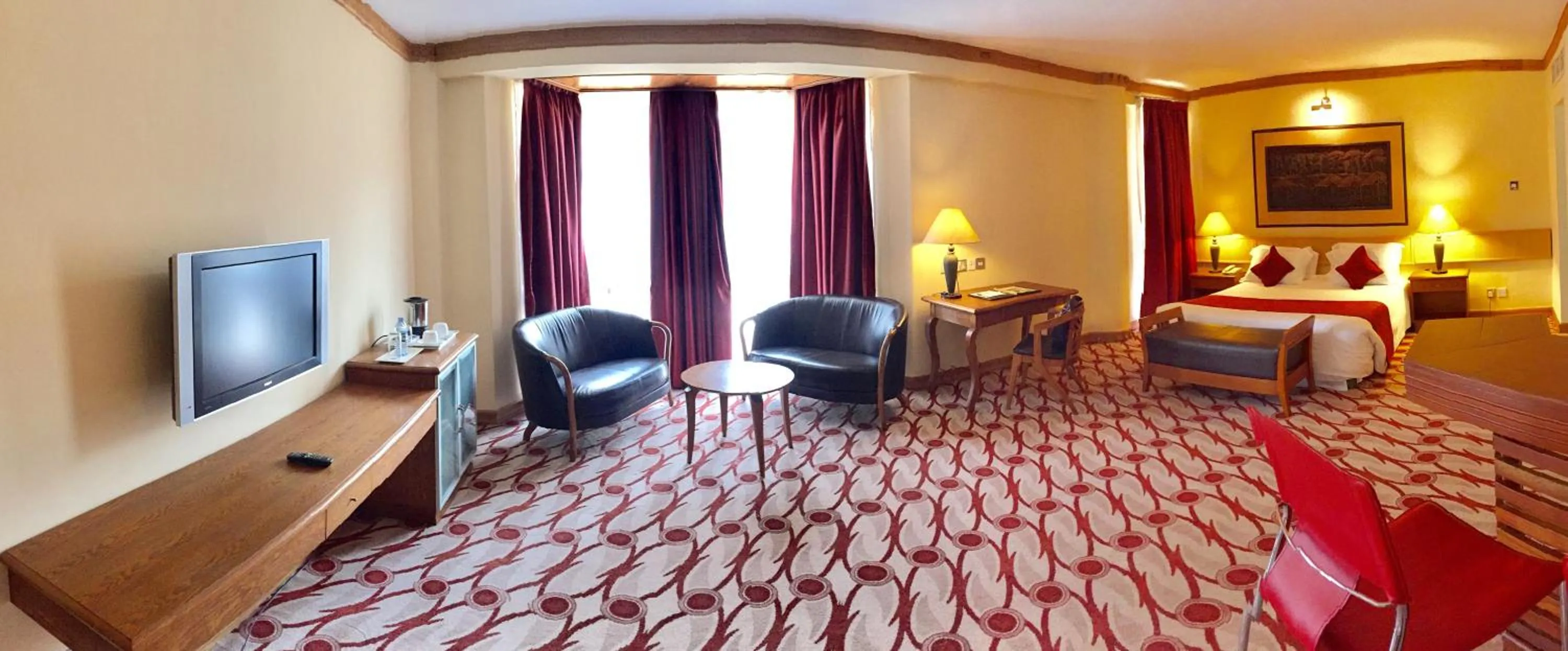 Bed in Golf Course Hotel