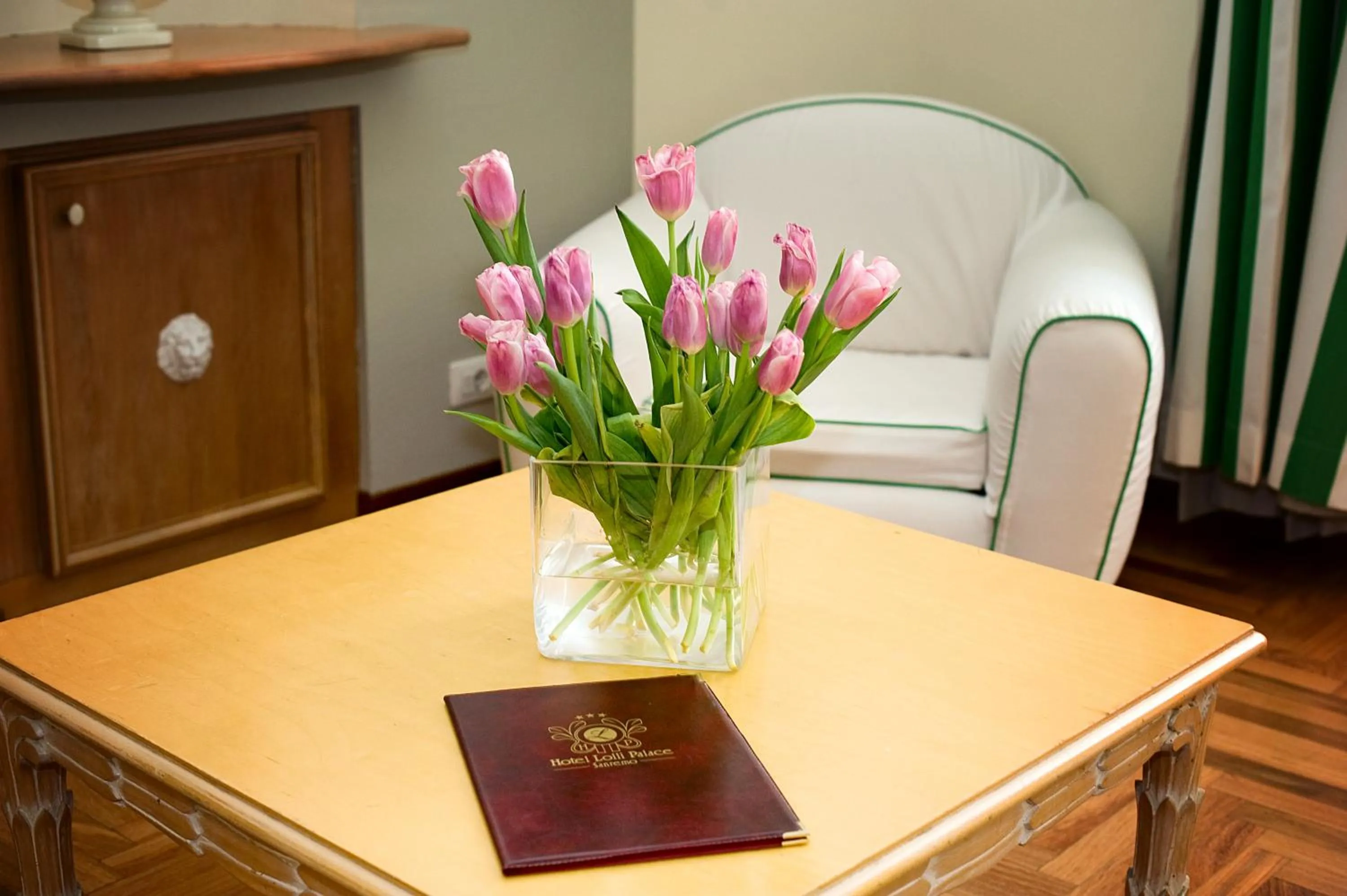 Living room in Lolli Palace Hotel