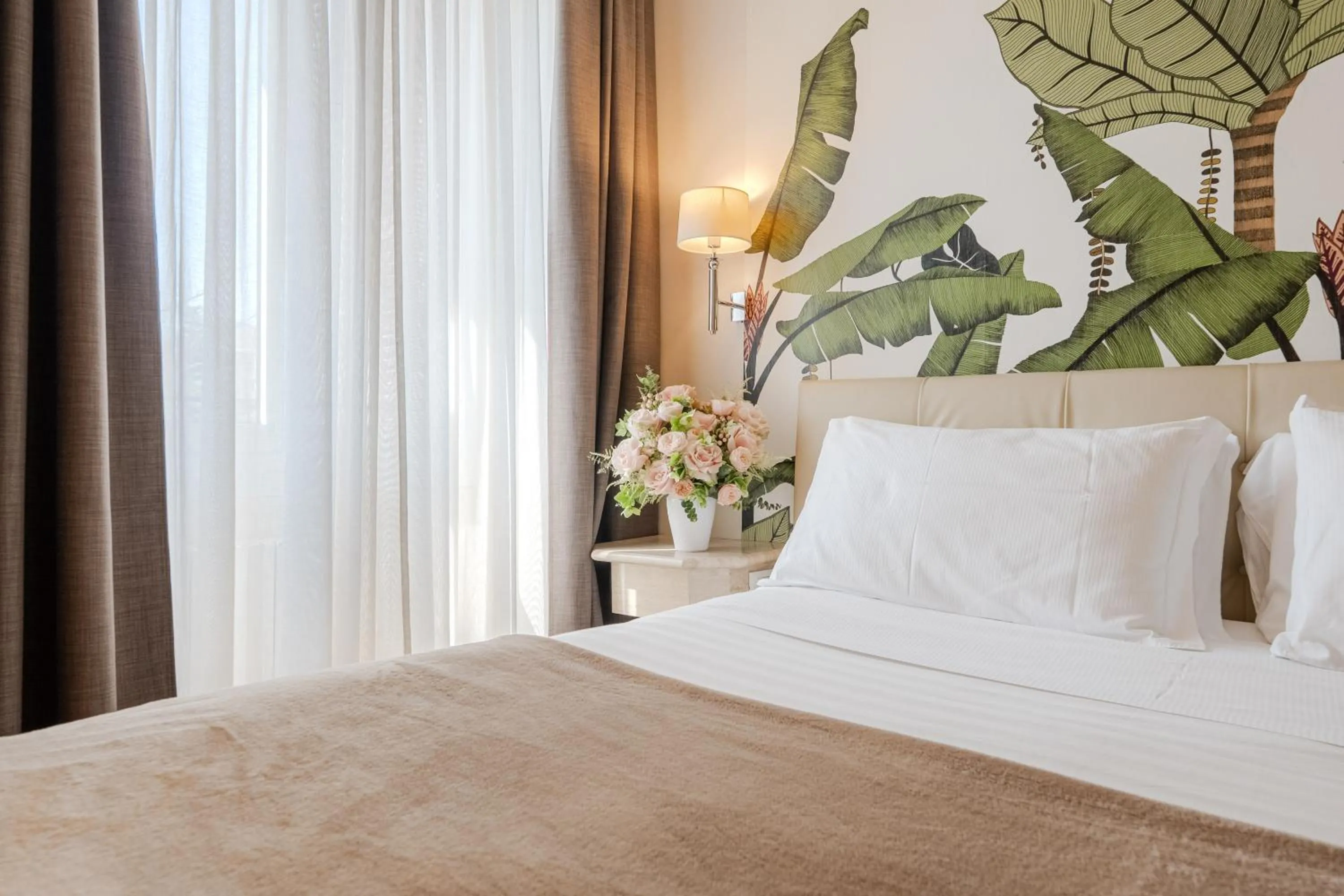 Bed in Lolli Palace Hotel