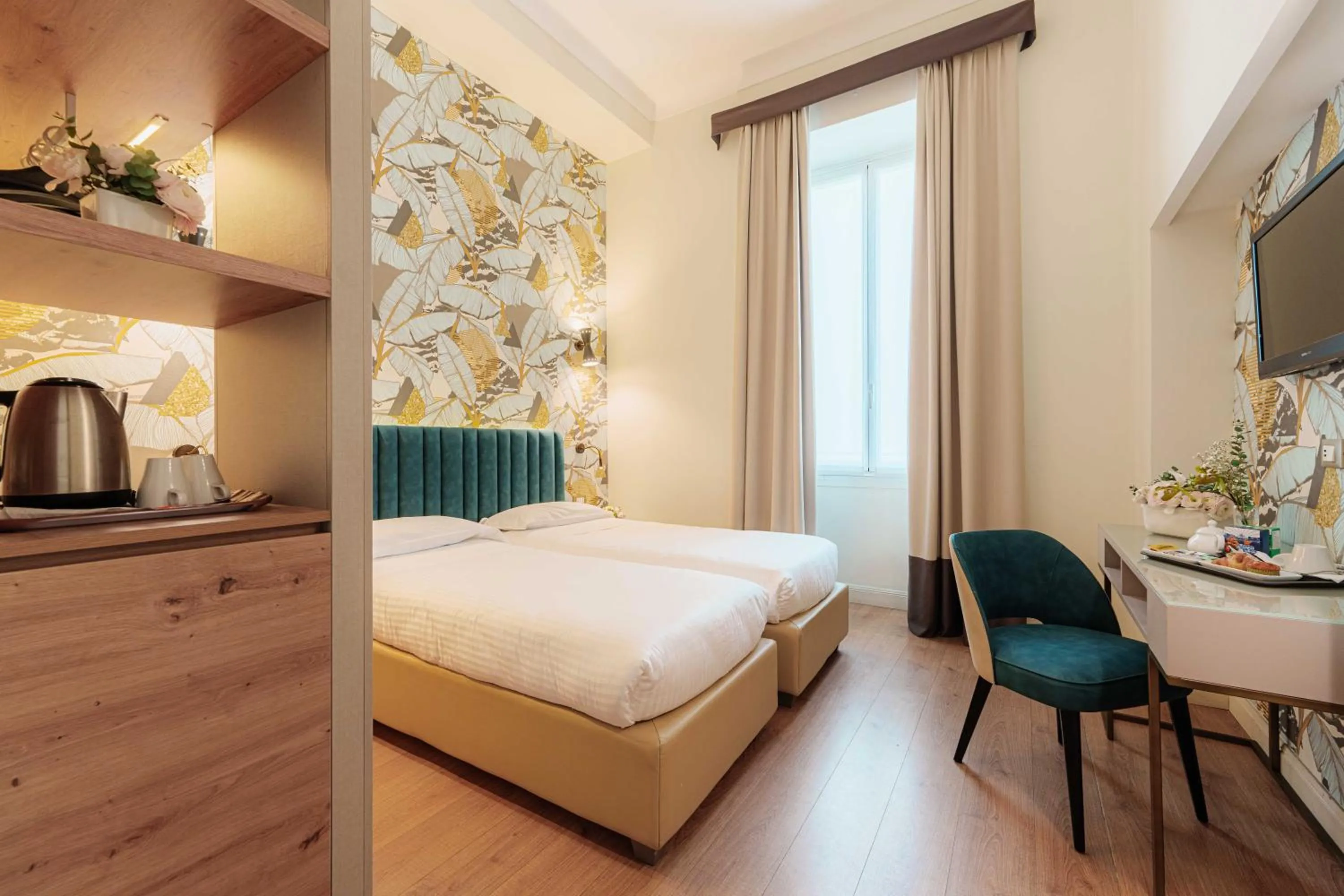 Bed in Lolli Palace Hotel
