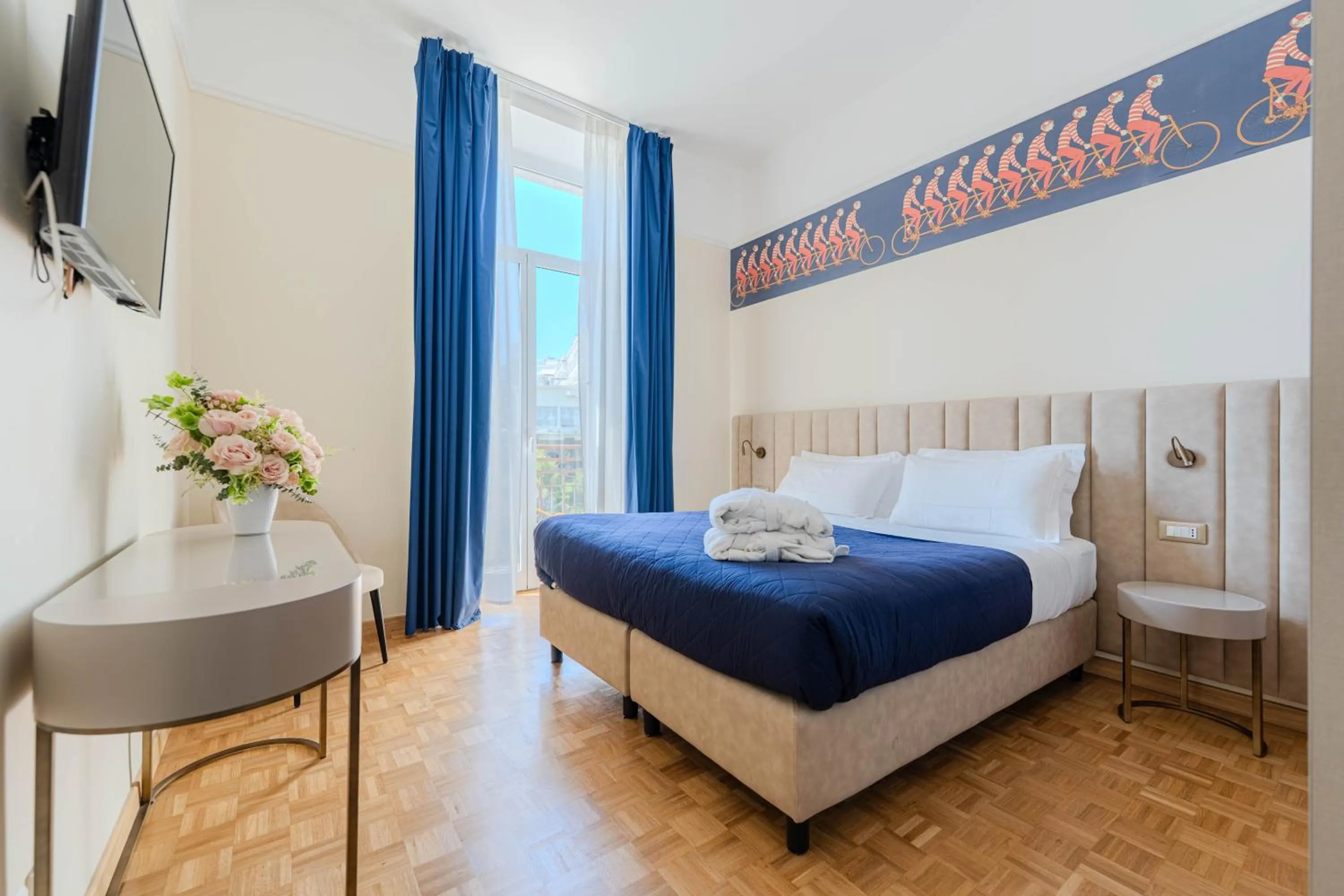 Bed in Lolli Palace Hotel