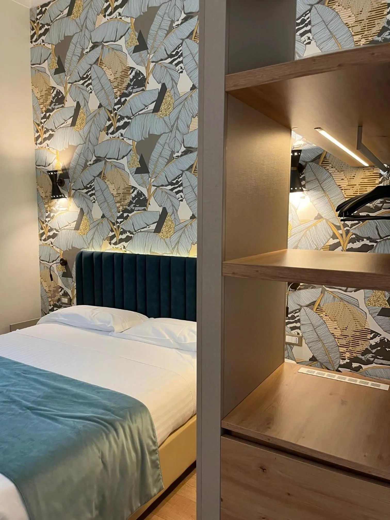 Bed in Lolli Palace Hotel