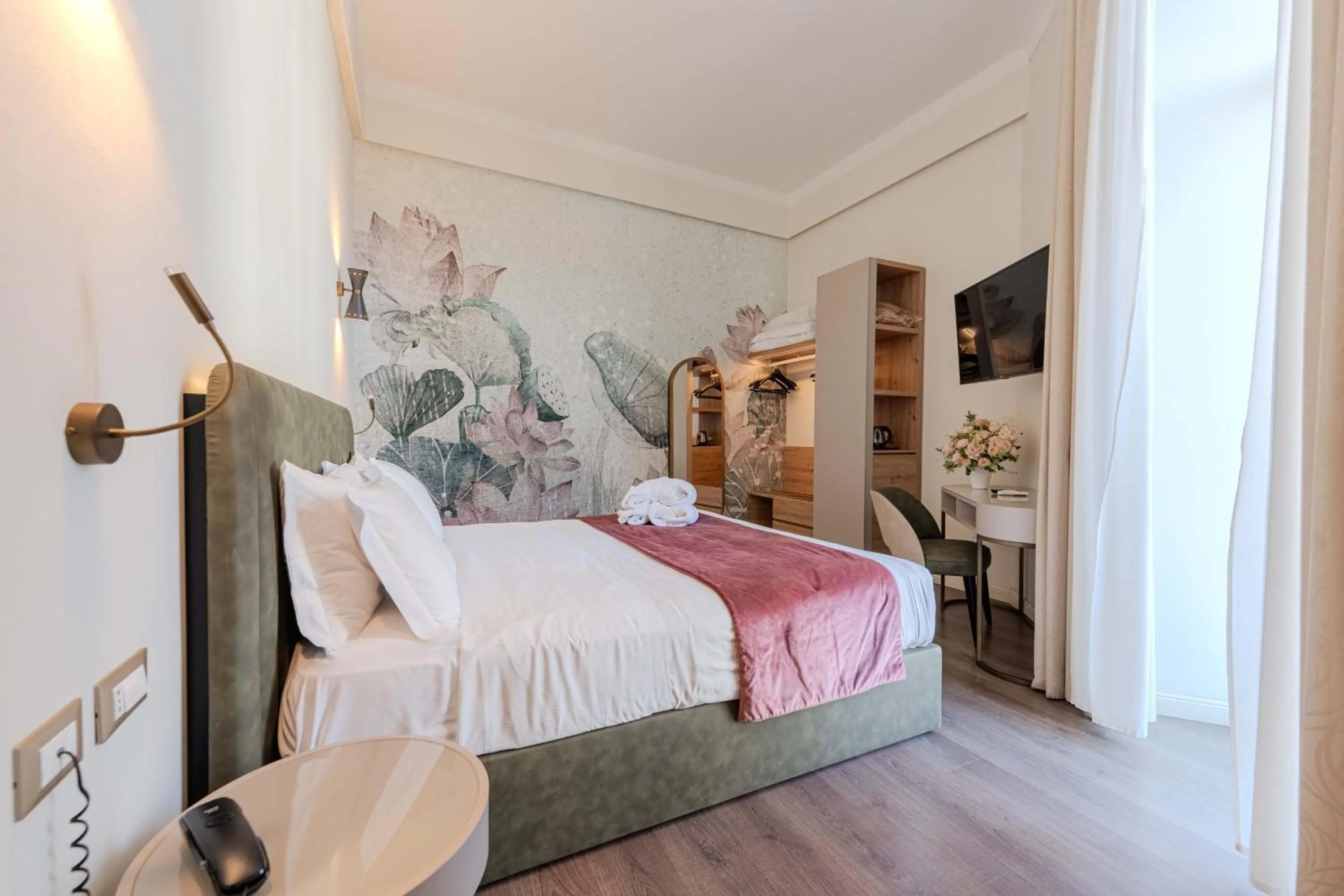 Bed in Lolli Palace Hotel