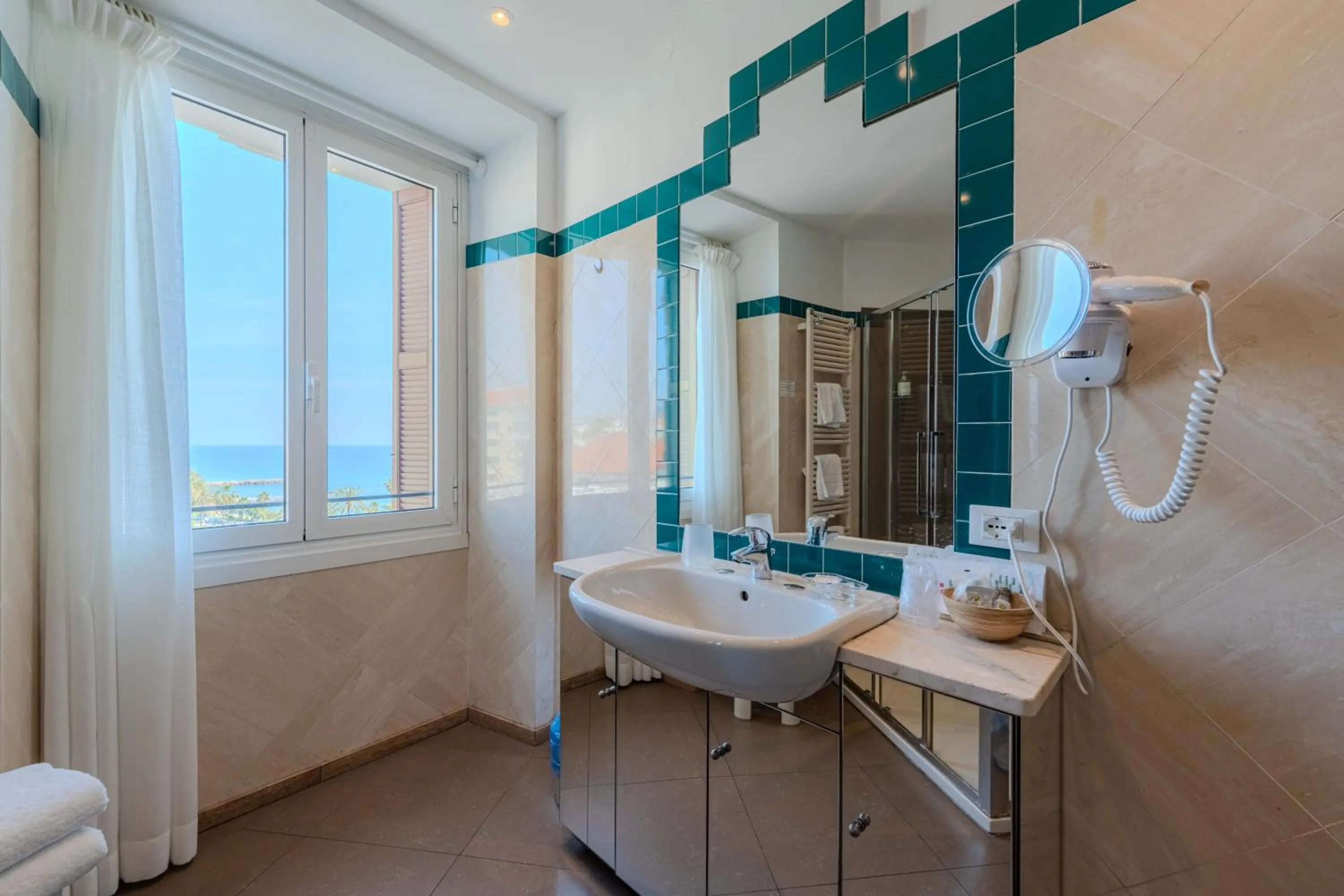 Lolli Palace Hotel