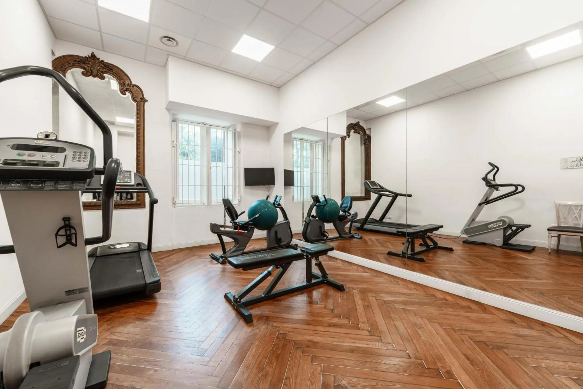 Fitness centre/facilities in Lolli Palace Hotel