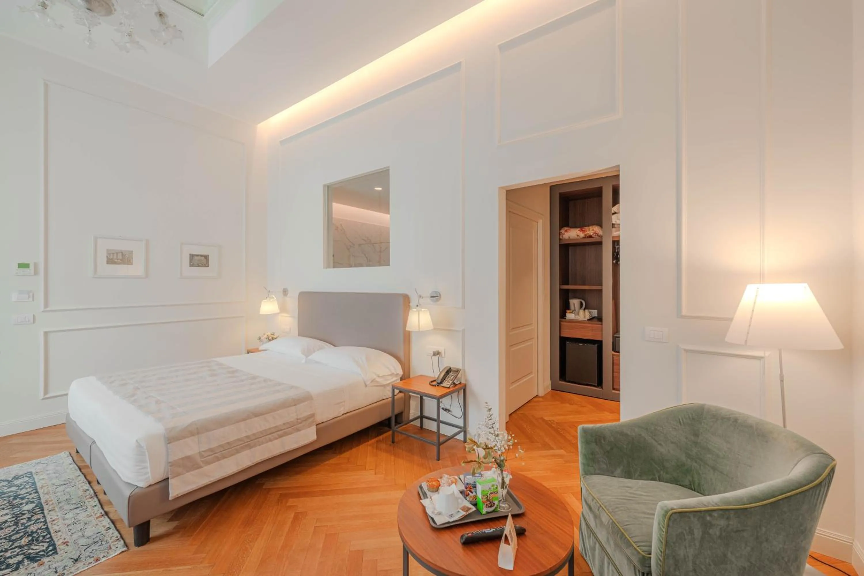 Bed in Lolli Palace Hotel