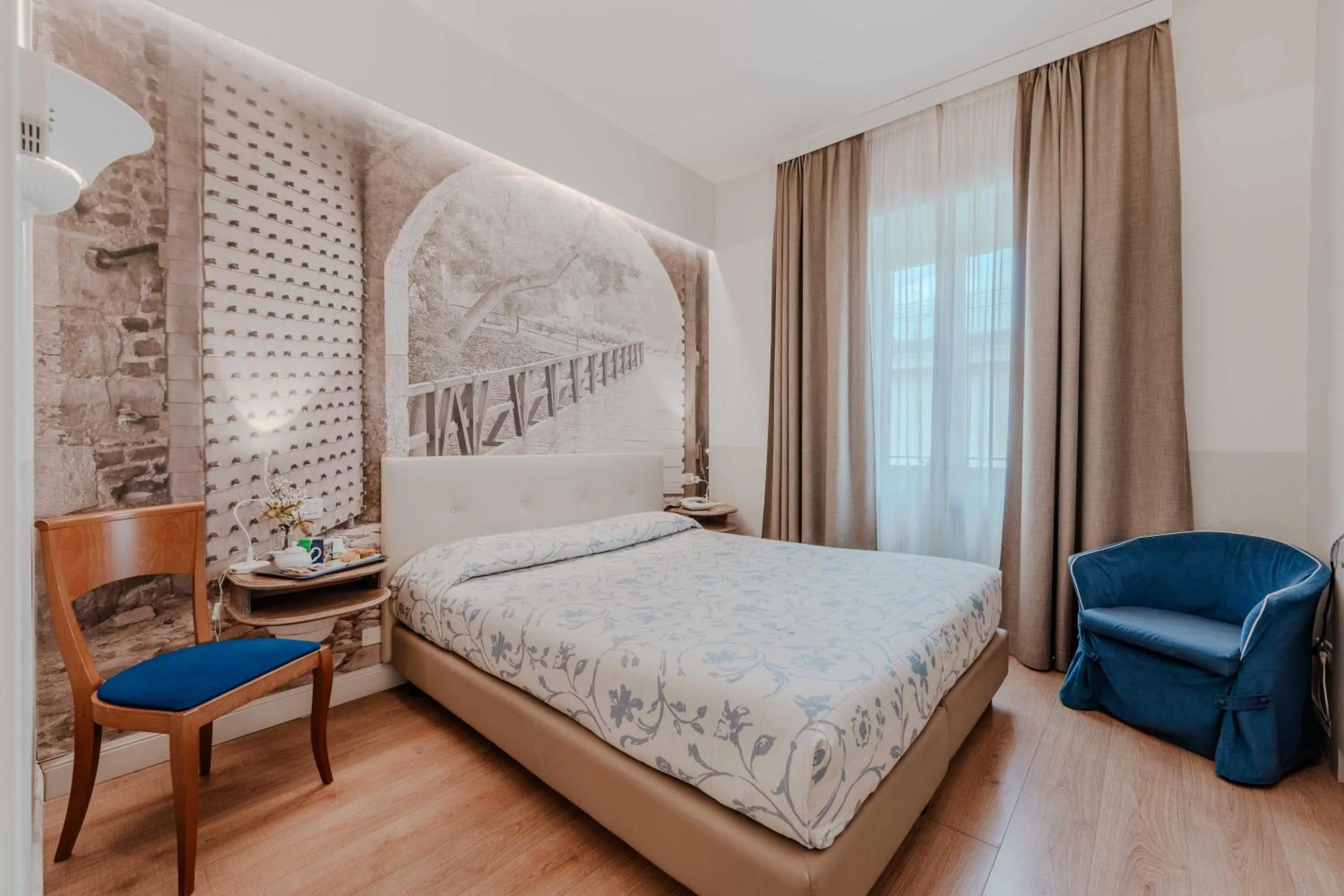 Bed in Lolli Palace Hotel