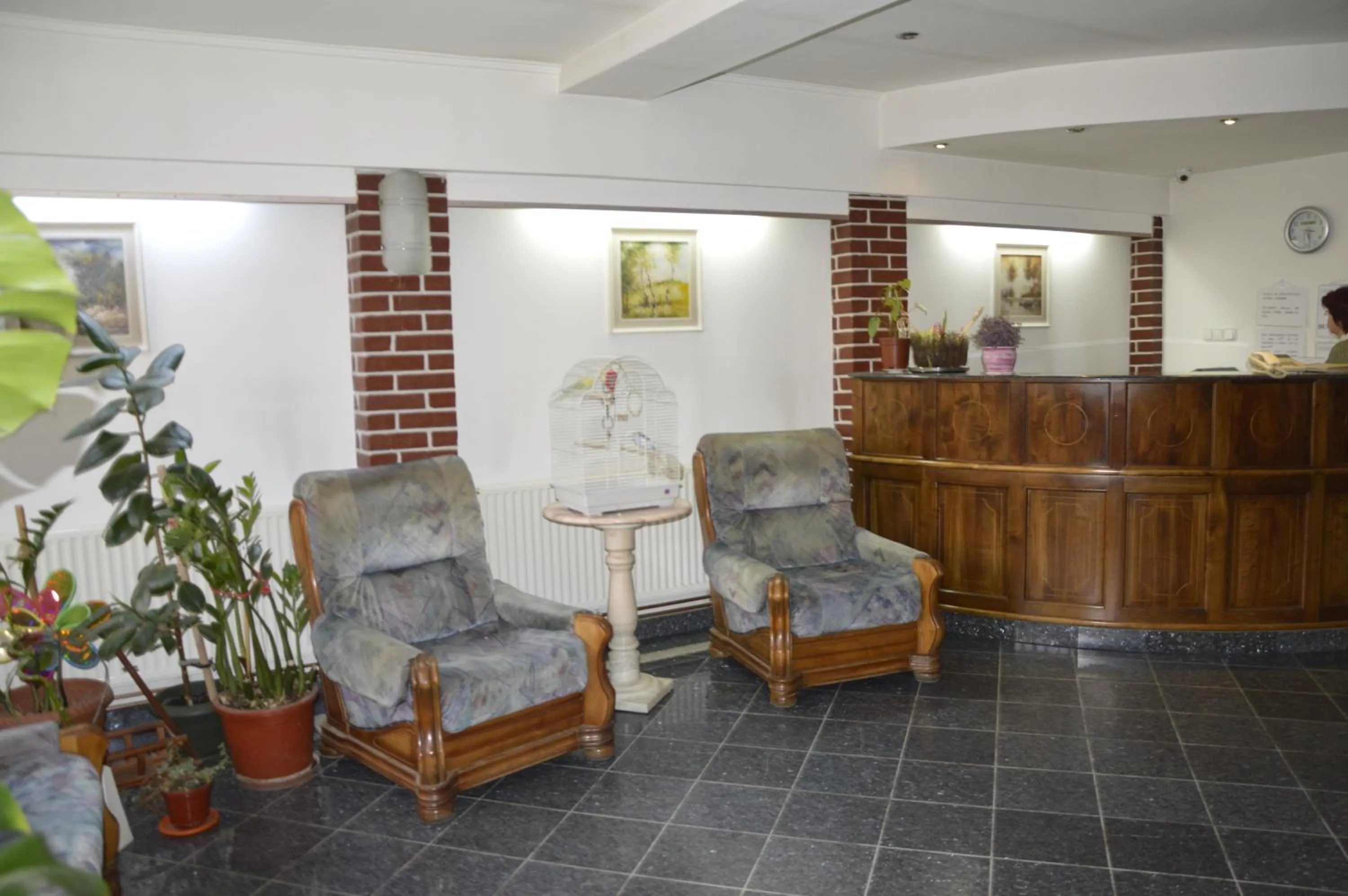 Lobby or reception in Motel Buti
